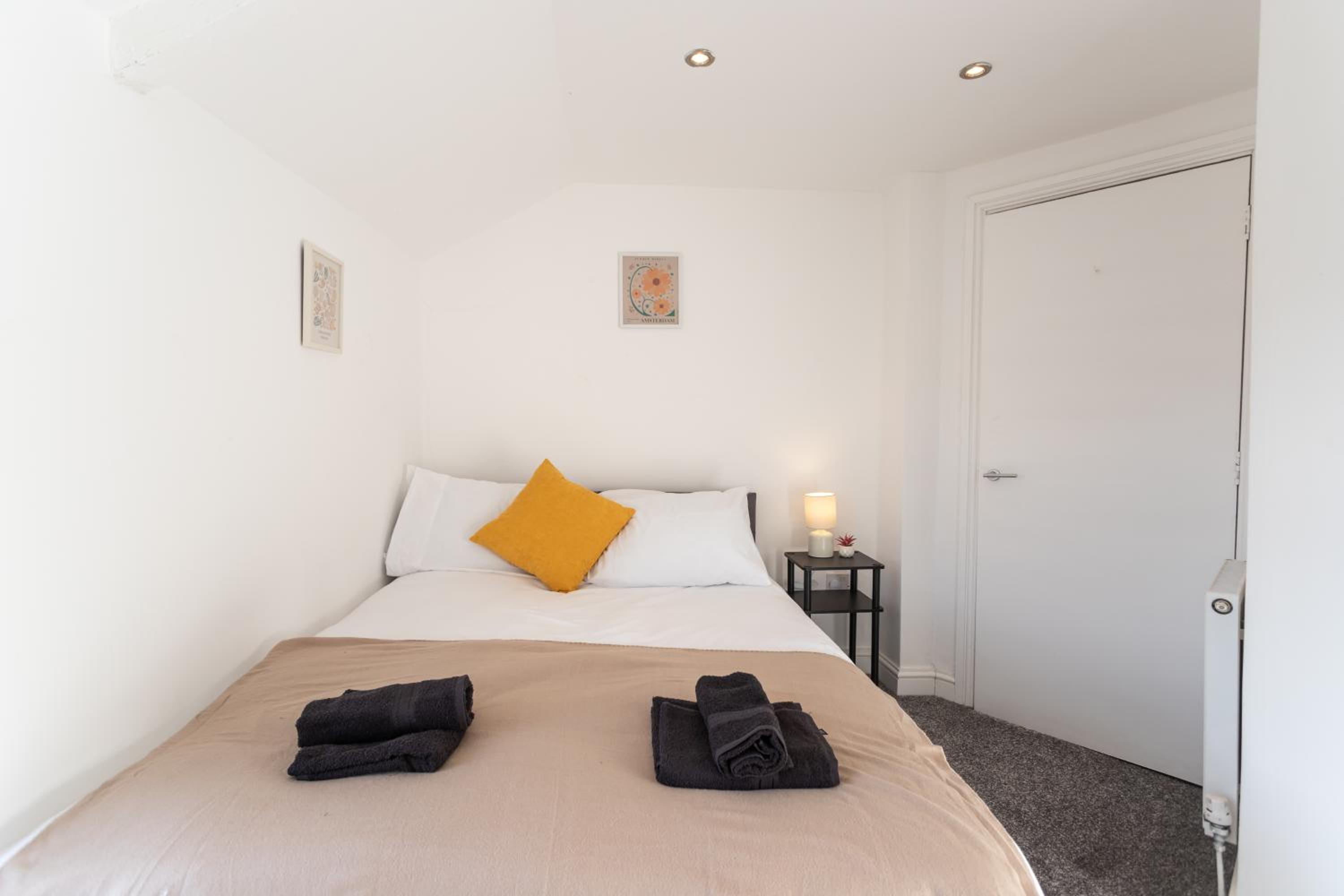Wordsworth Avenue Apartments