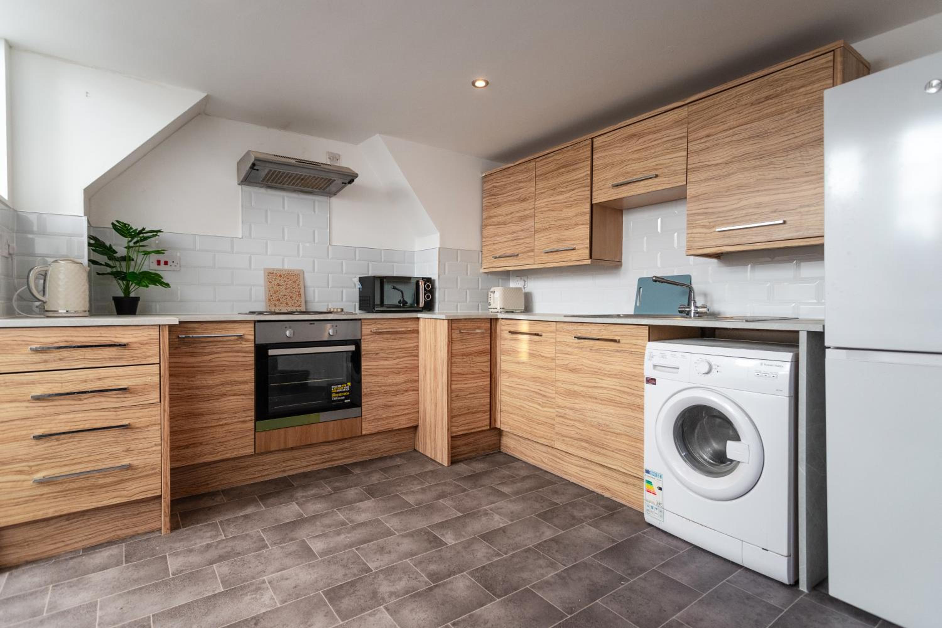 Wordsworth Avenue Apartments