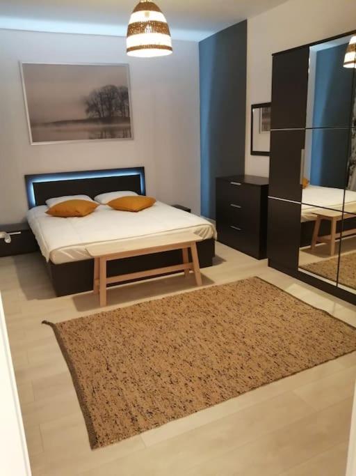 Amazing Apartment Bucharest Airport Self check-in!!