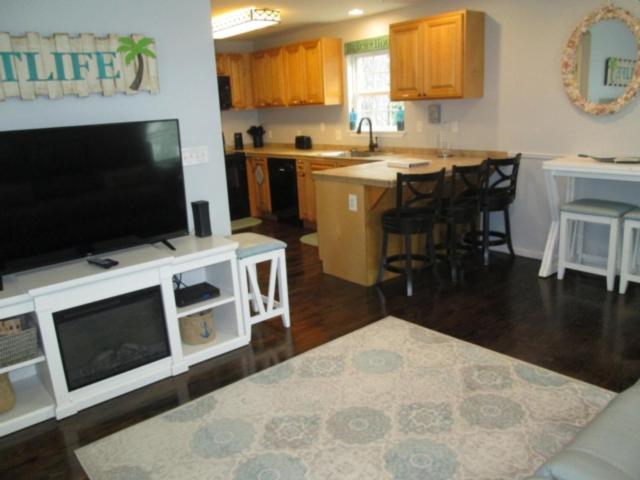 Photo 24