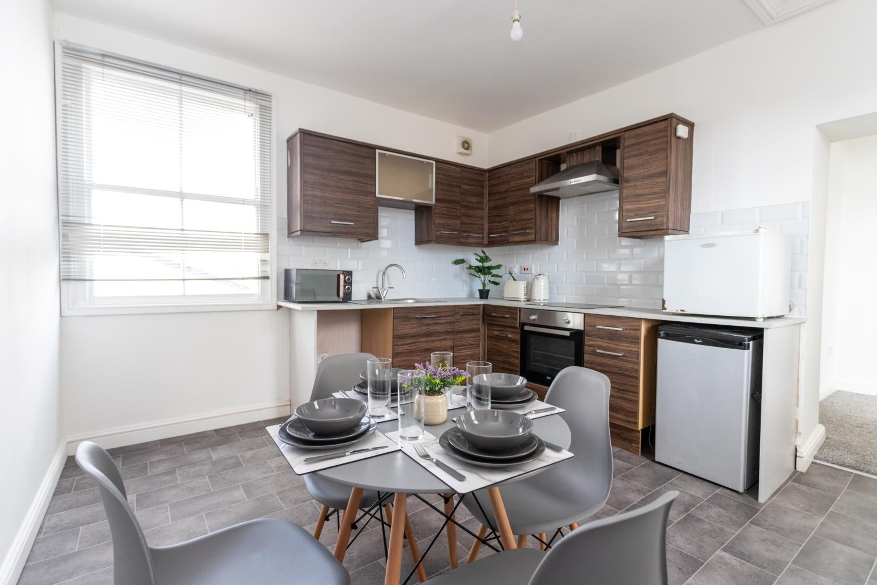 Wordsworth Avenue Apartments