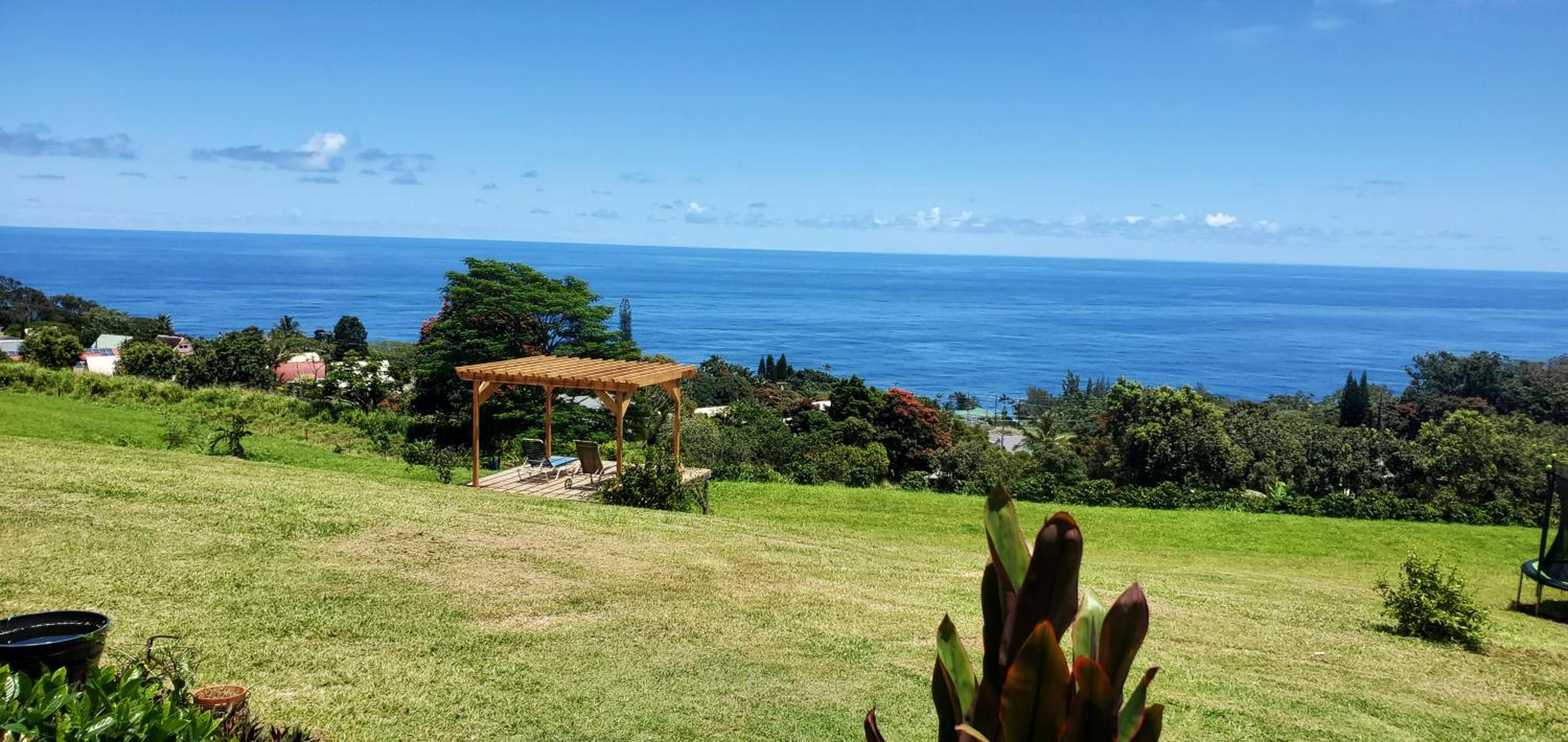 Sunrise Farm Cottage II - 180 Degree OceanViews Stargazing Whale Watching on Hamakua Coast Hawaii view 3