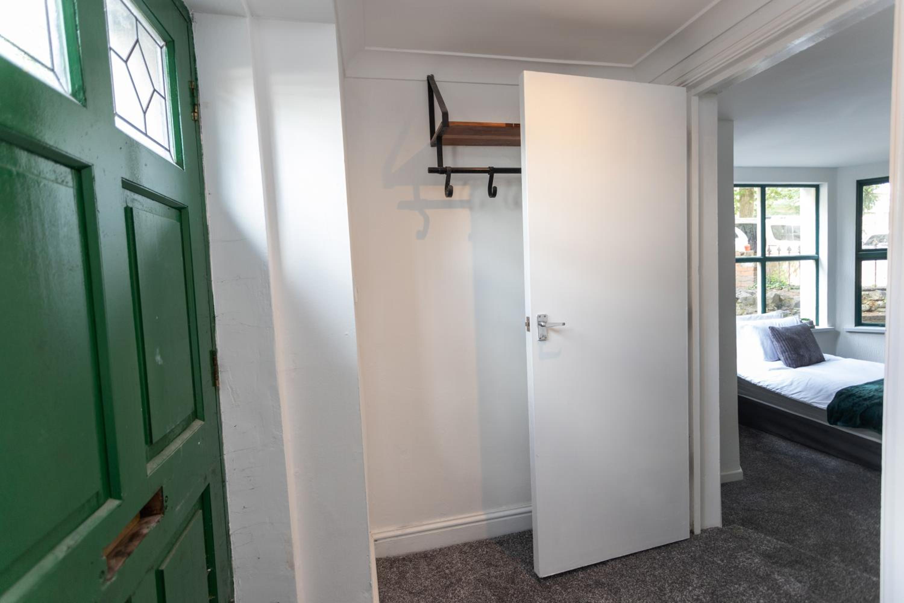 Wordsworth Avenue Apartments