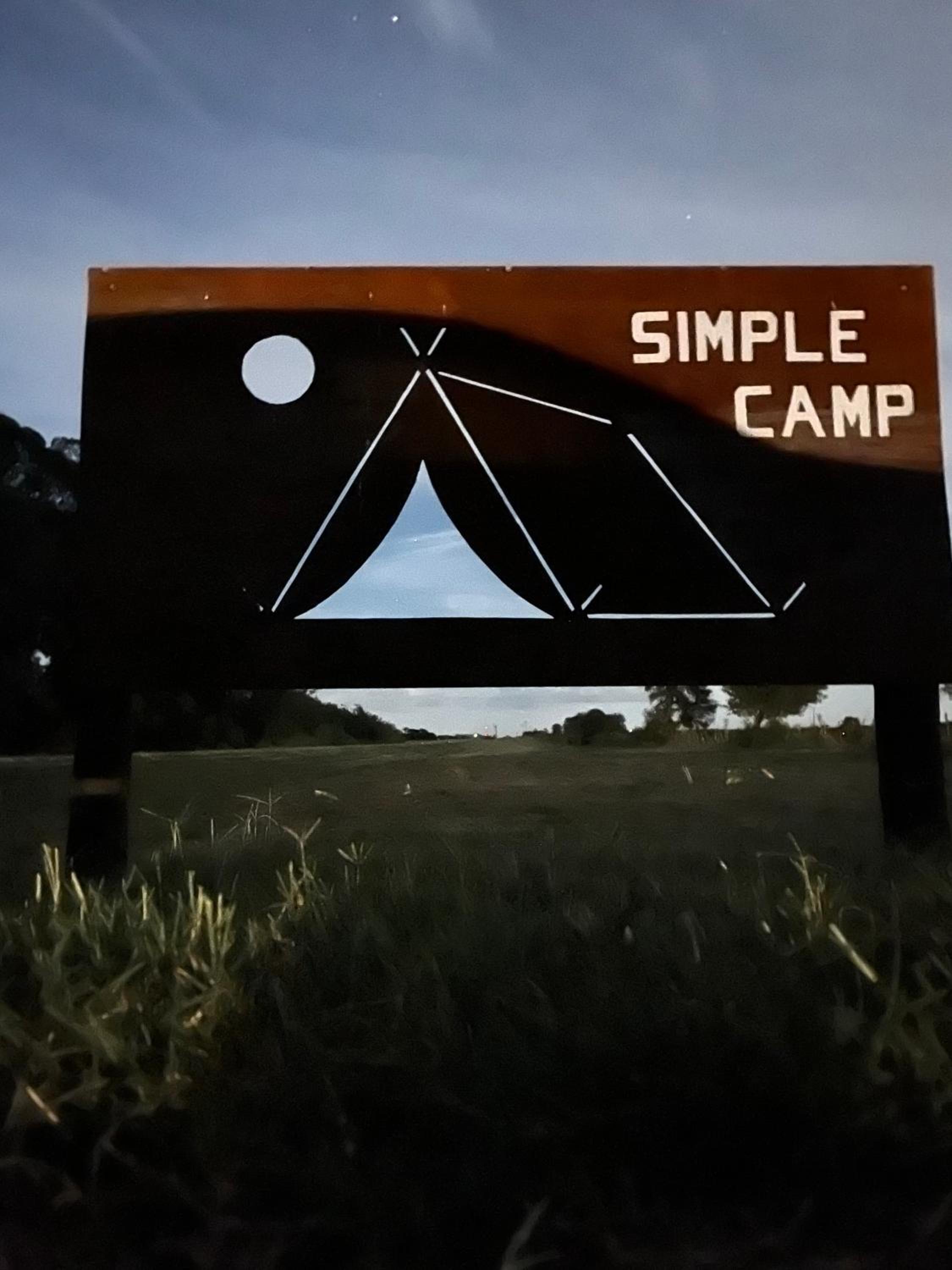 Simple Camp carpa Árboles view 2