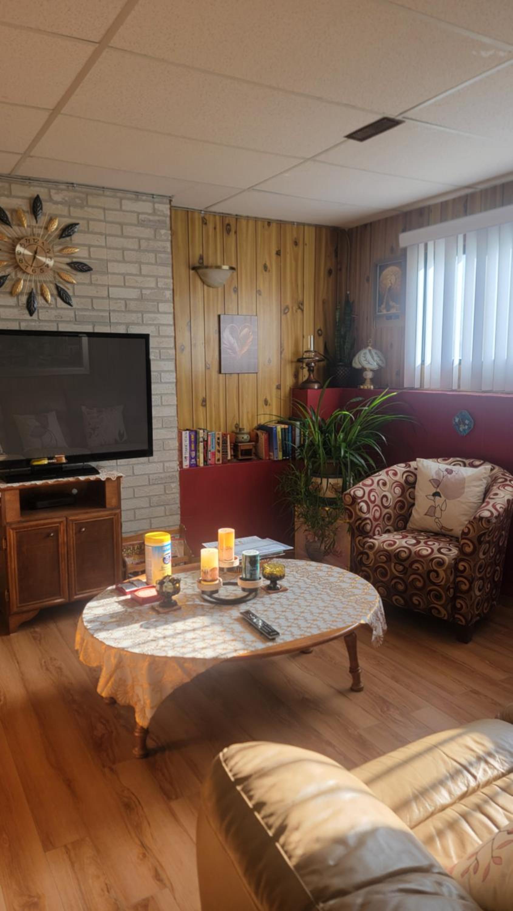 Kamloops Vacations - Charming - 2 bedrooms basemnt, 1 full bath  rec room - Property Image 12