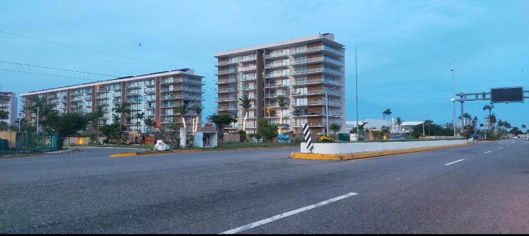 Acapulco Diamante Departamento Olimpya view 3
