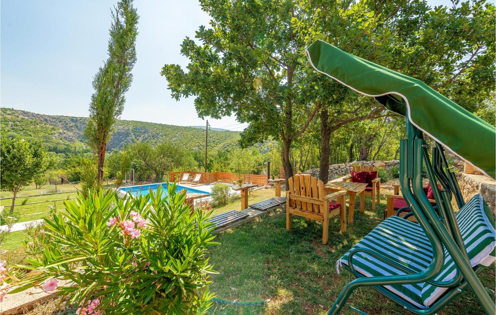 Amazing Home In Muskovci view 5