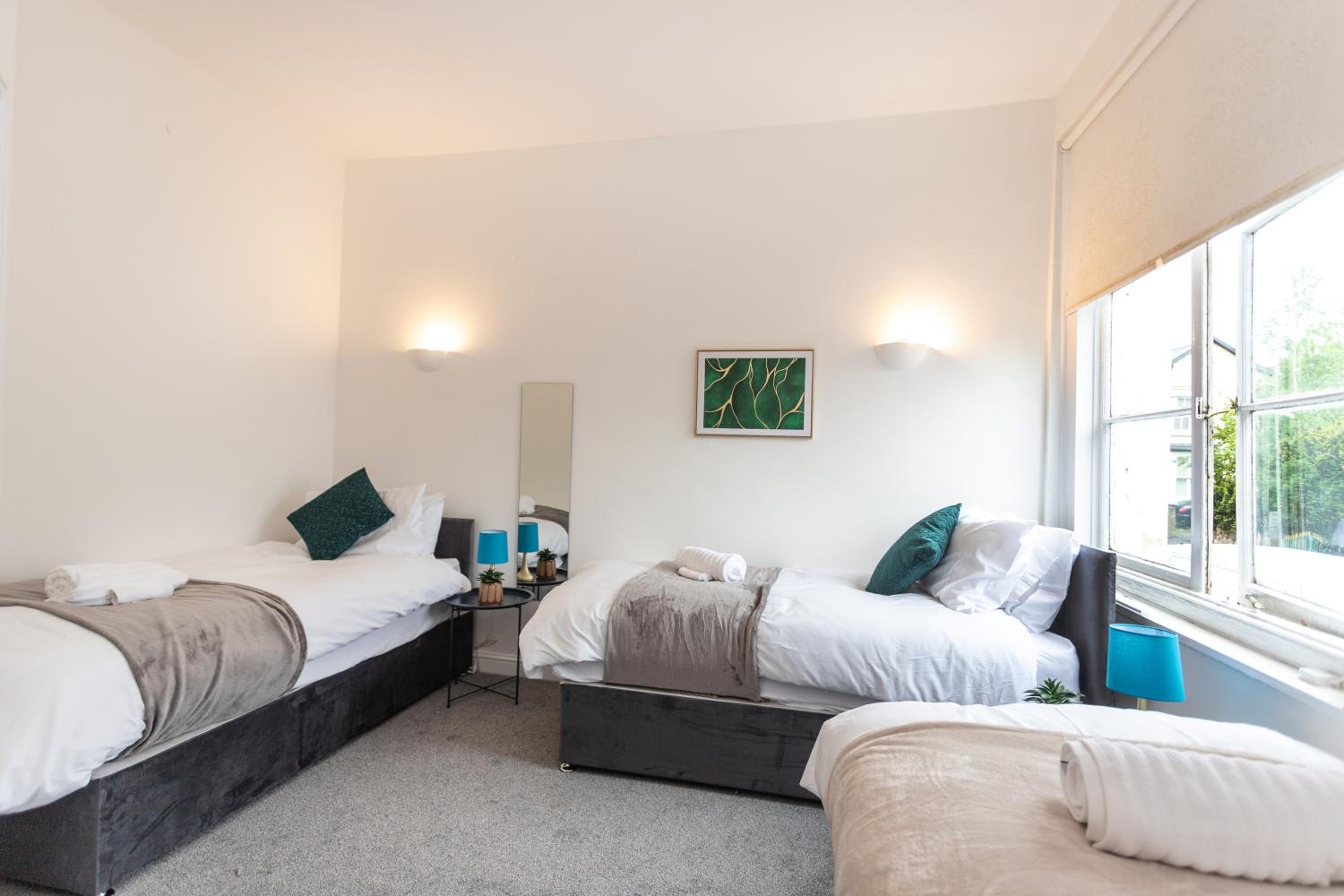 Wordsworth Avenue Apartments