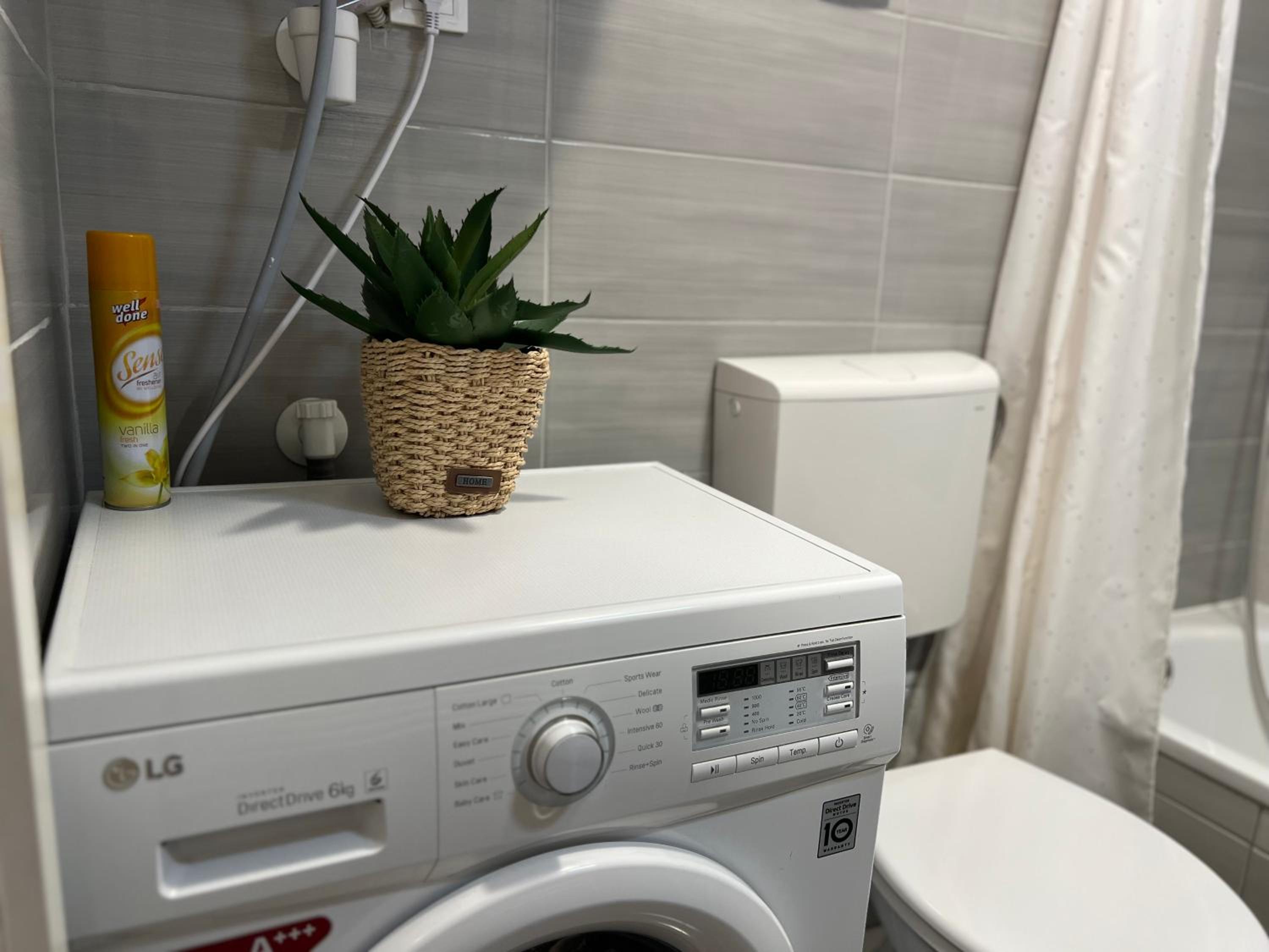 Photo 18