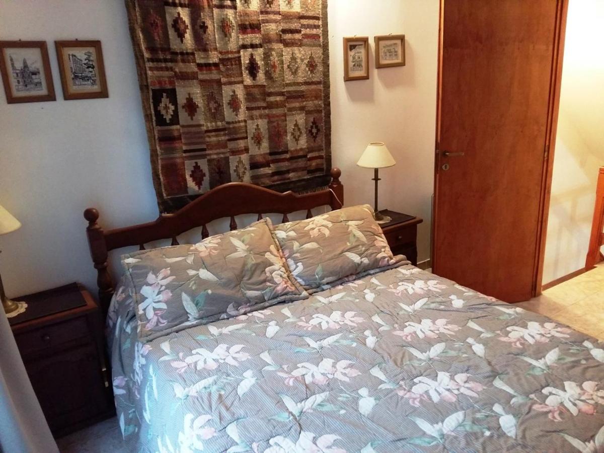 Triplex cerca del mar