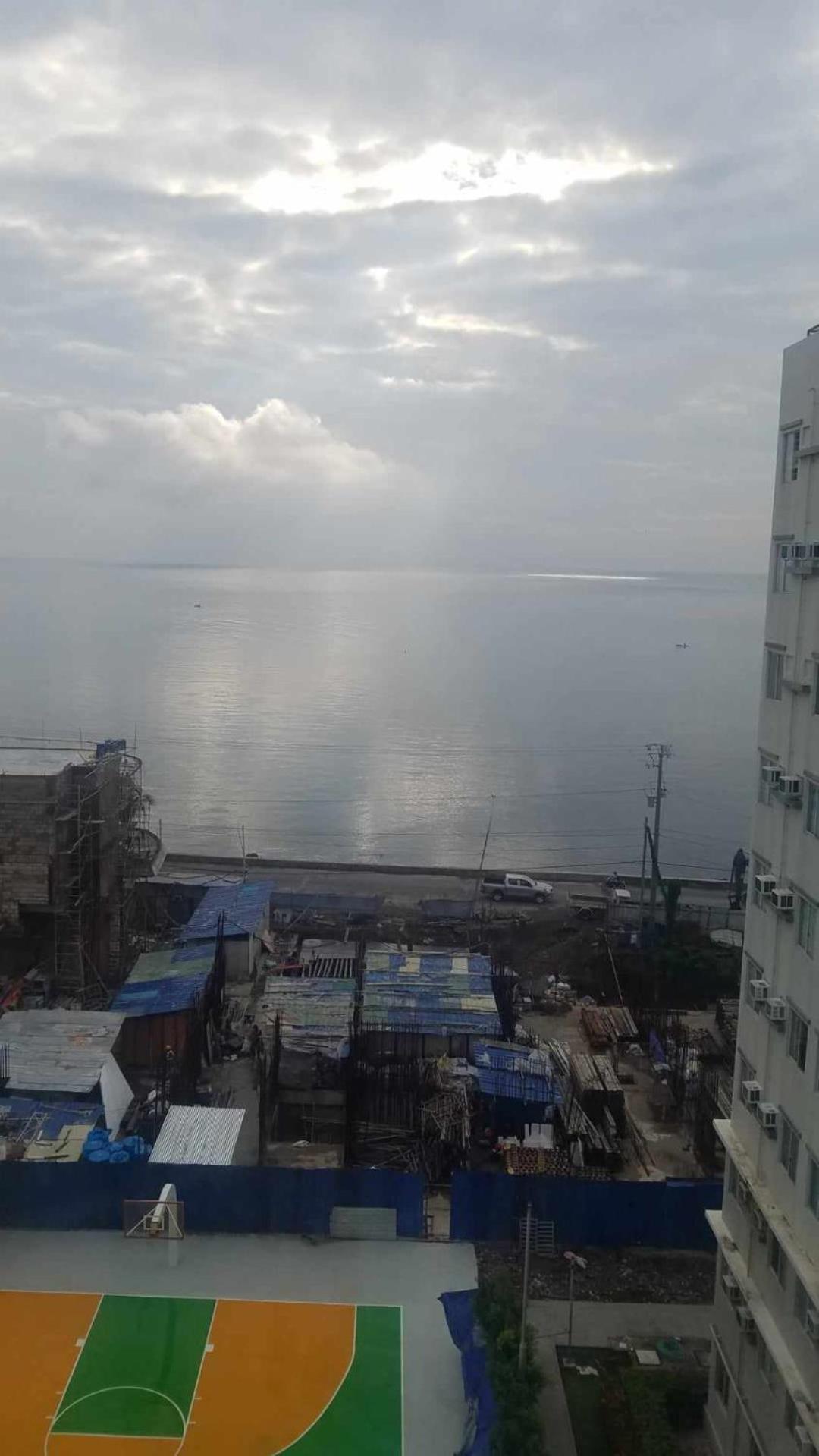 Oceanview 2-bedroom Condo Unit view 3