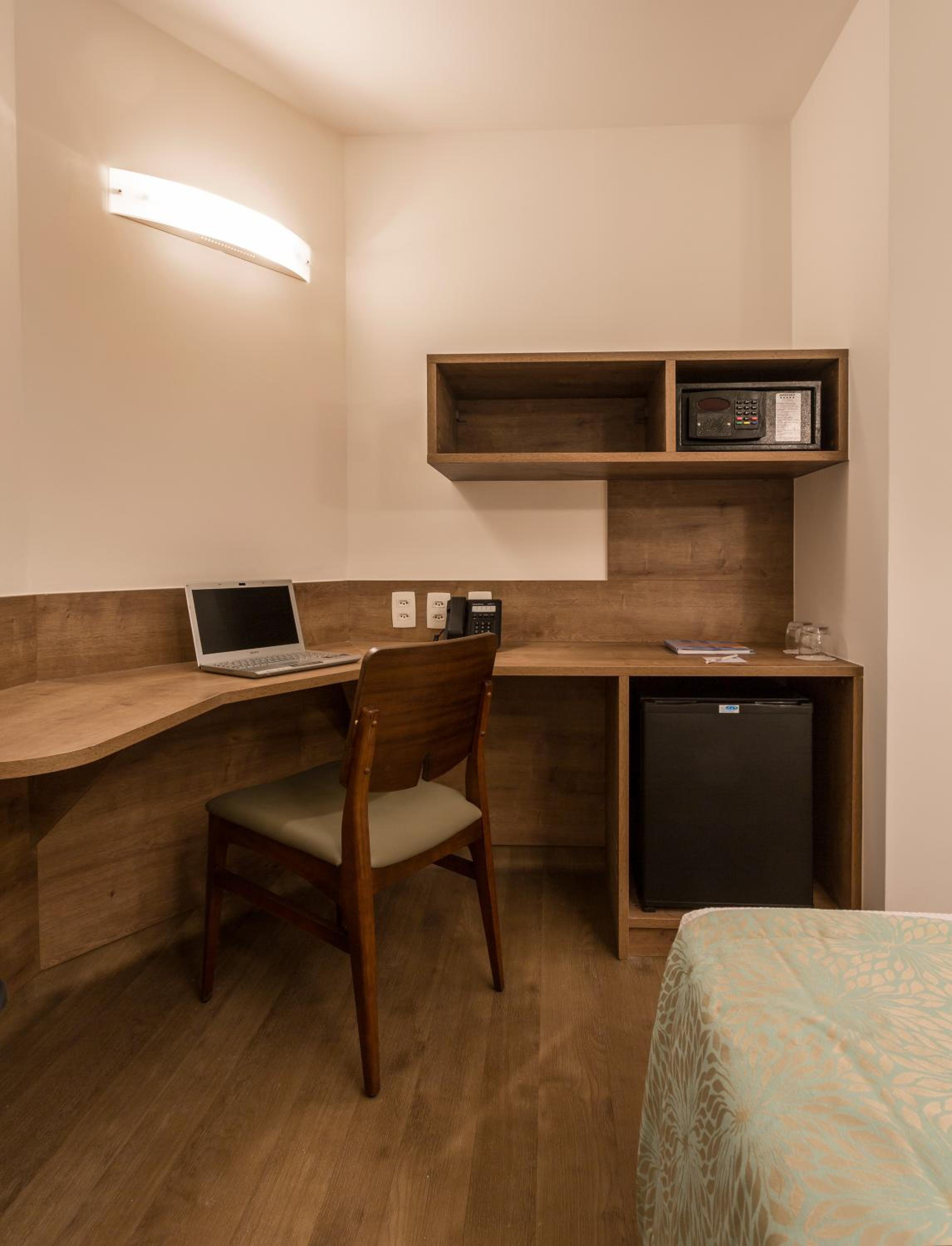 Vitoria Vacations - Sleep Inn Praia do Canto - Property Image 11