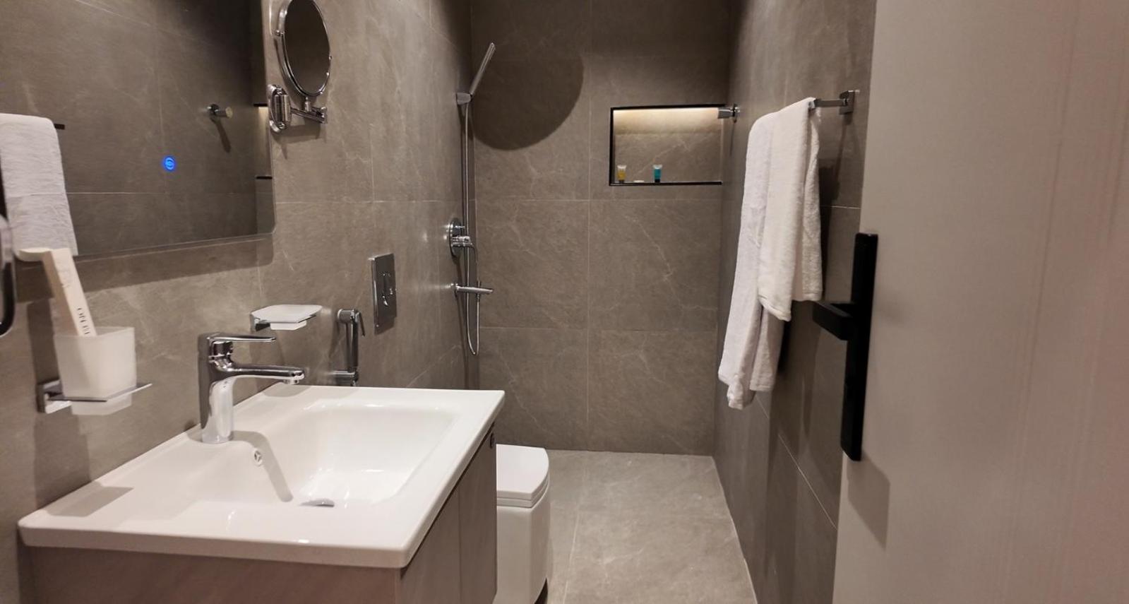 XYZ Hotel - King Fahd Road