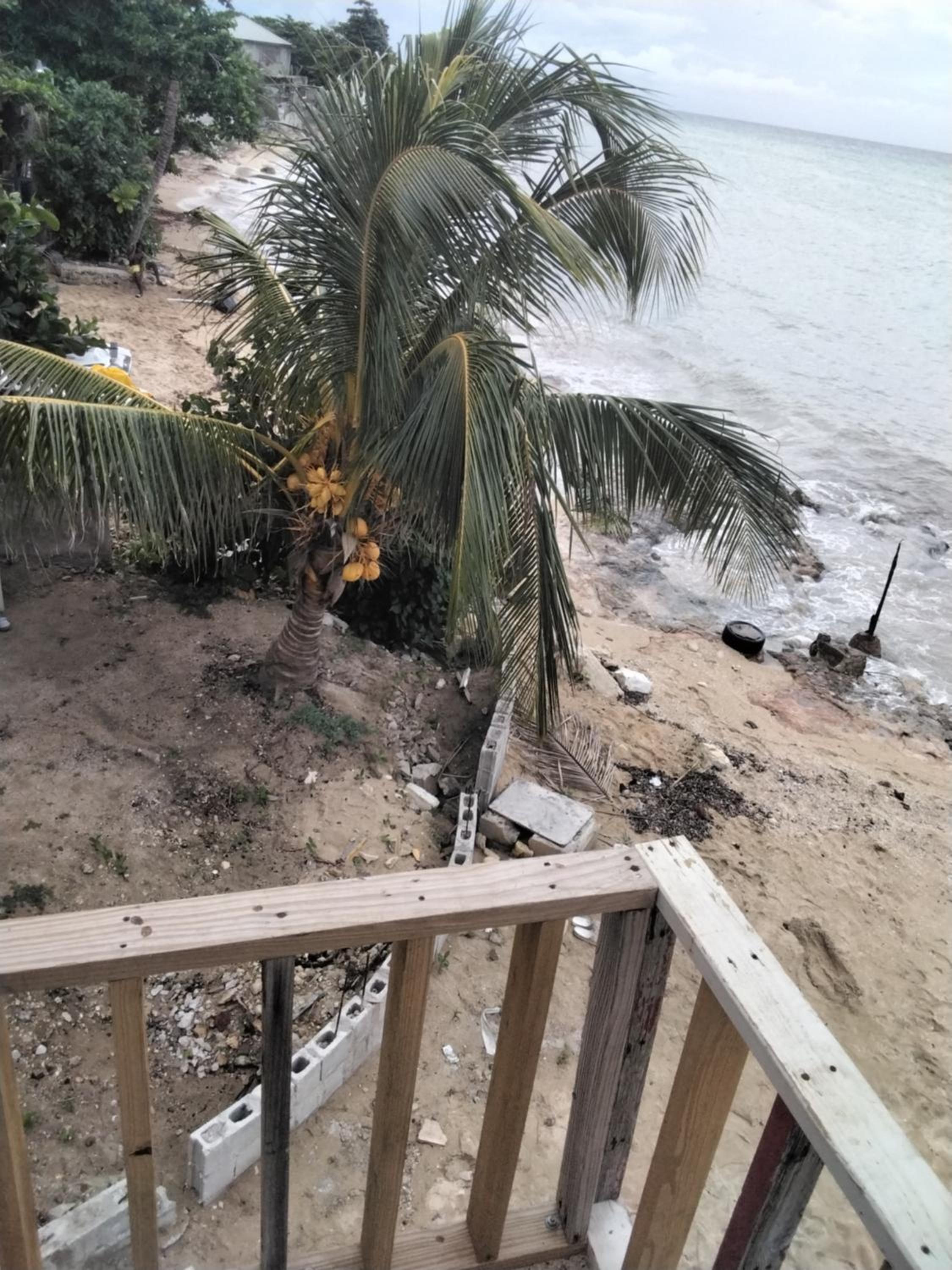 Evelins On the beach view 4