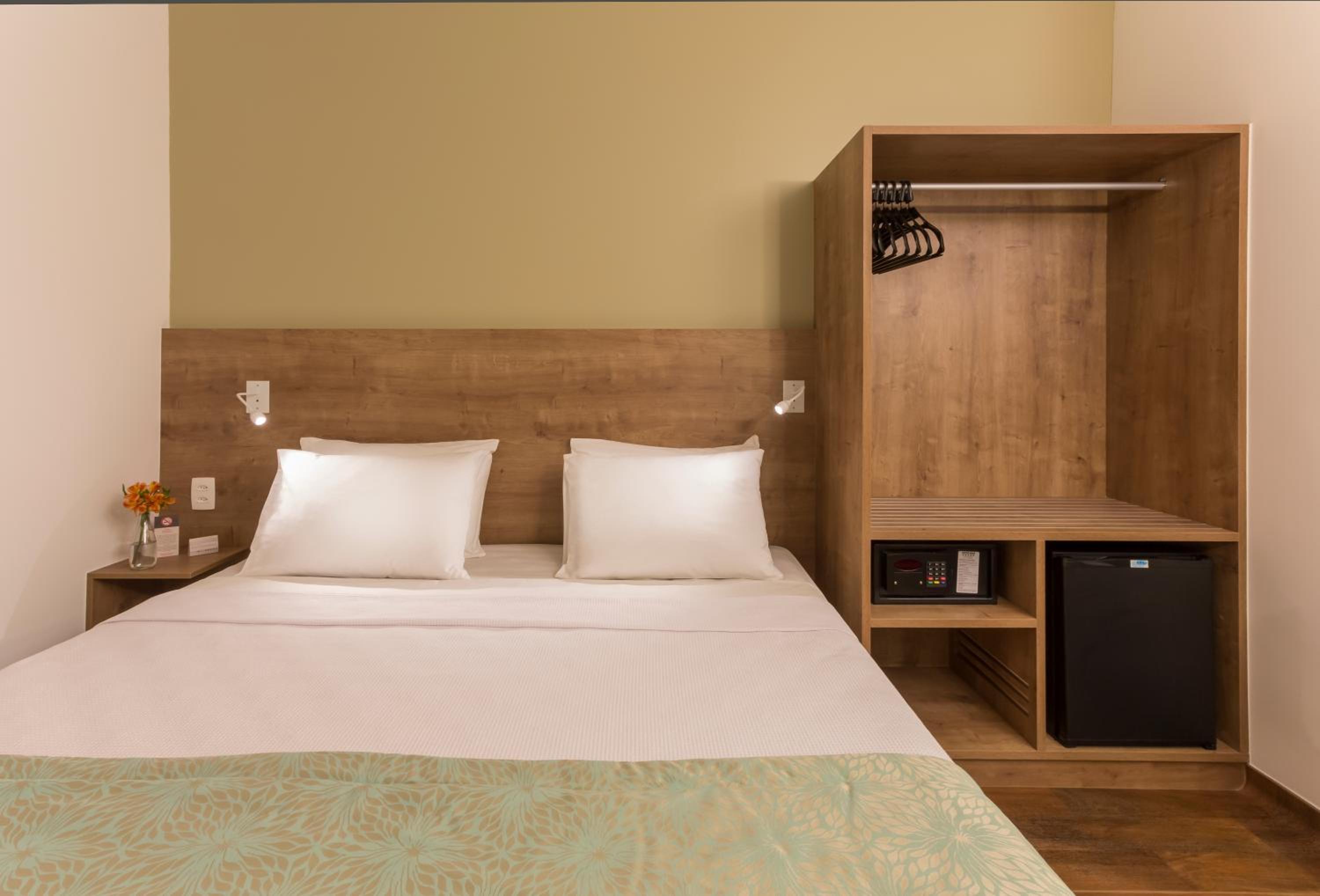 Vitoria Vacations - Sleep Inn Praia do Canto - Property Image 58
