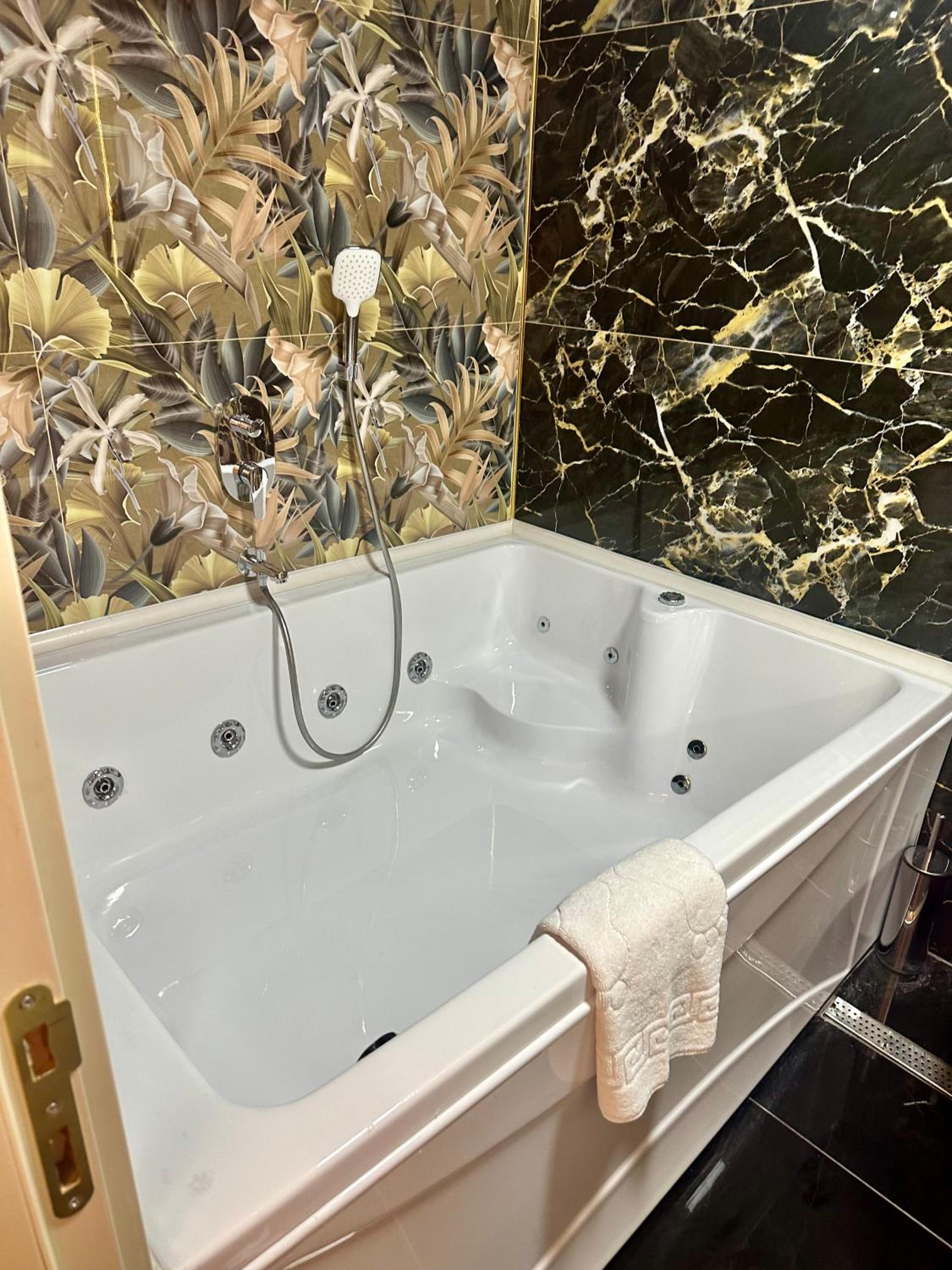 Can Adalya Palace Otel - Image 113