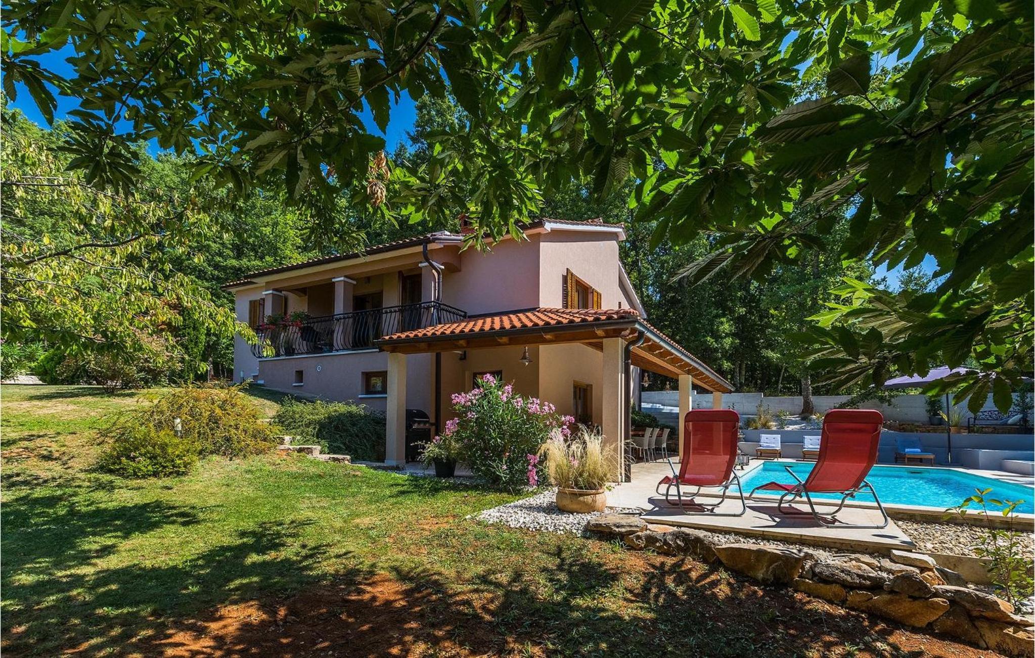 Villa Tila