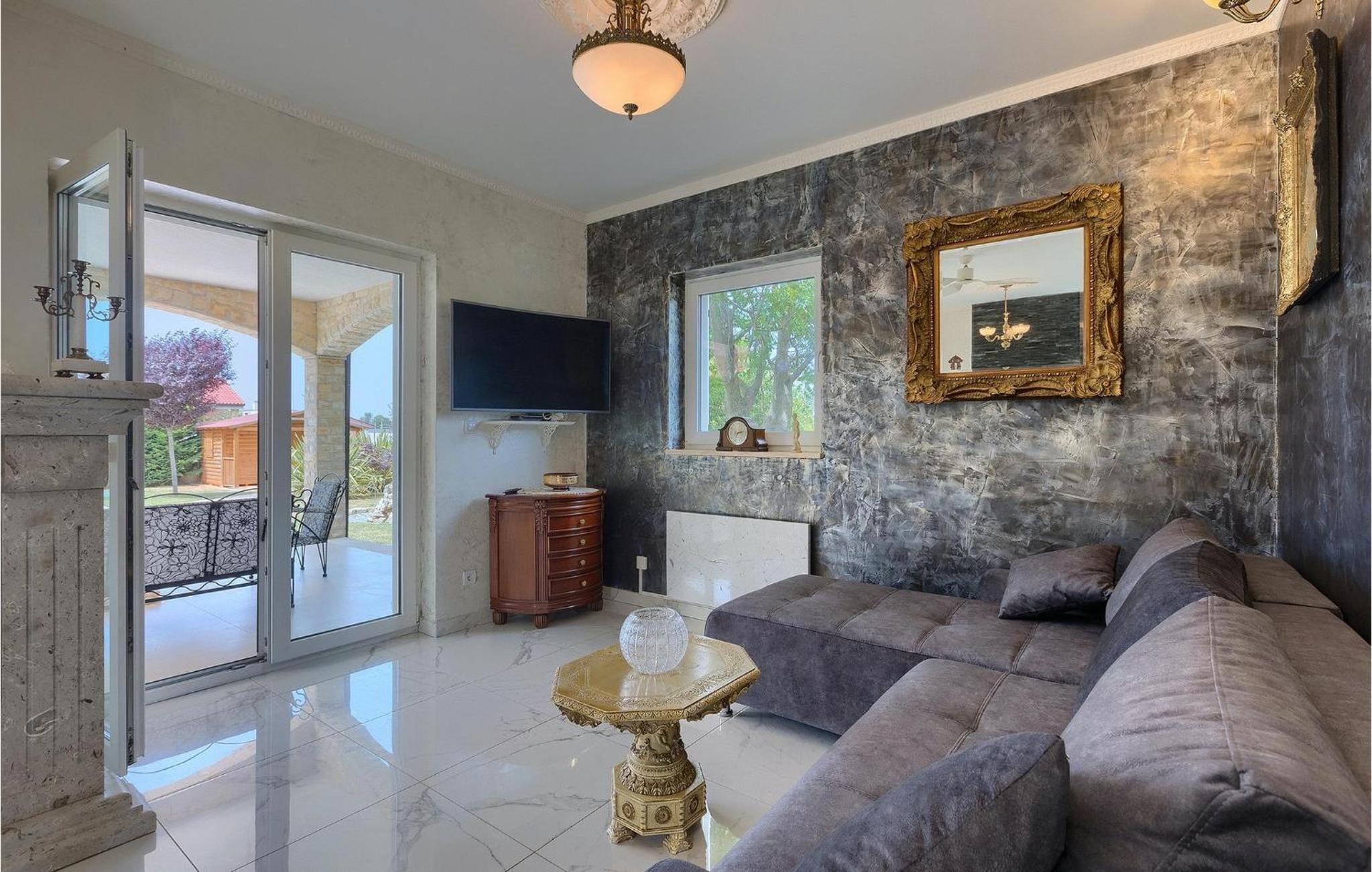 Villa Libera view 3