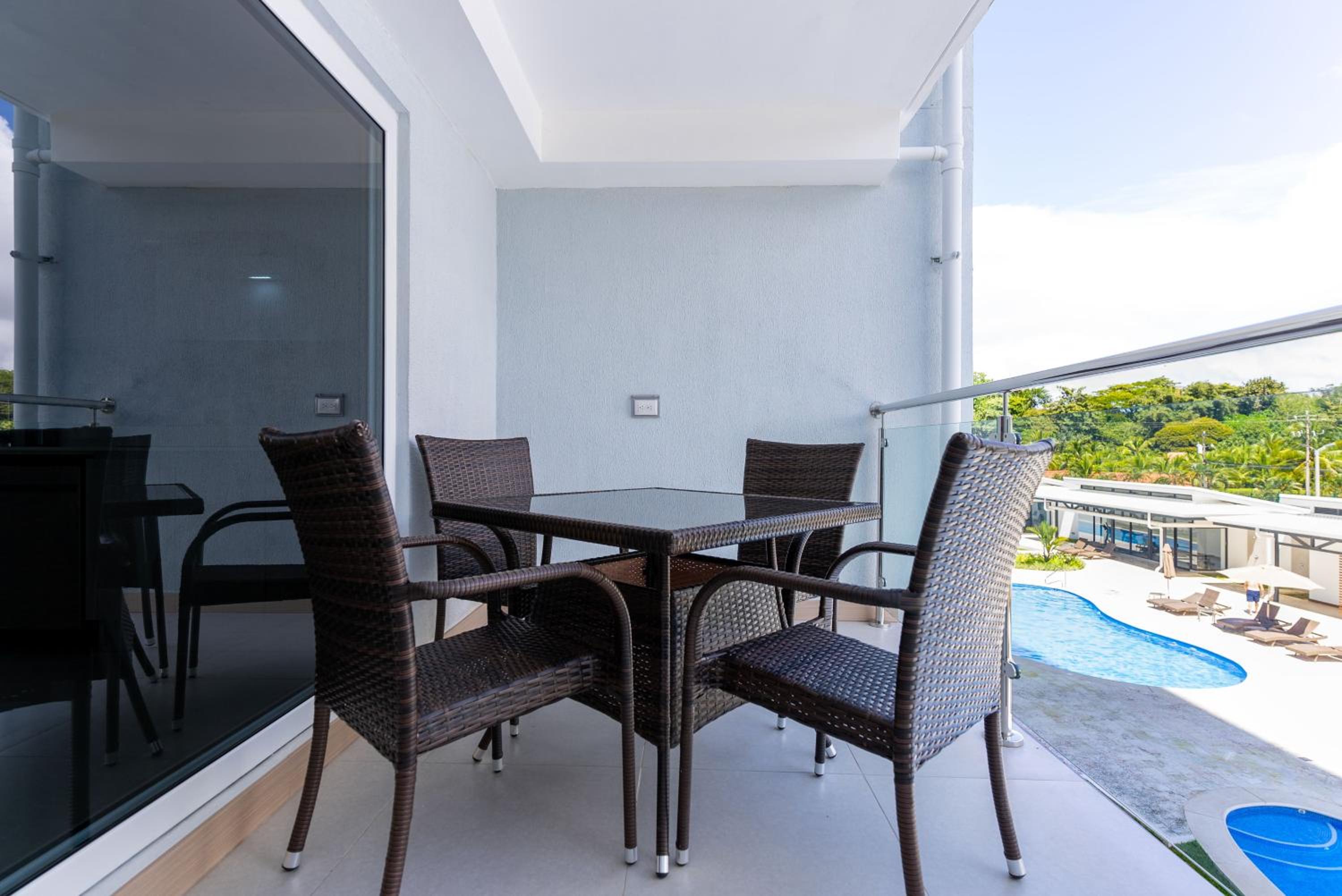 Casago 0303B, Modern Retreat in Jaco Acacia Loft Spacious Comfort Awaits