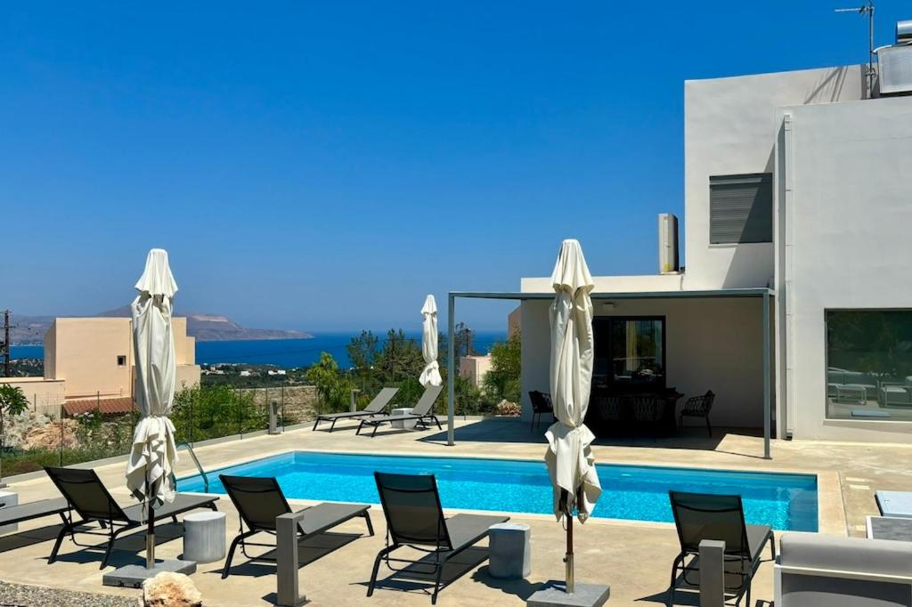 STUNNING MOUNTAIN AND SEA VIEW VILLA ELENI IN VAMOS
