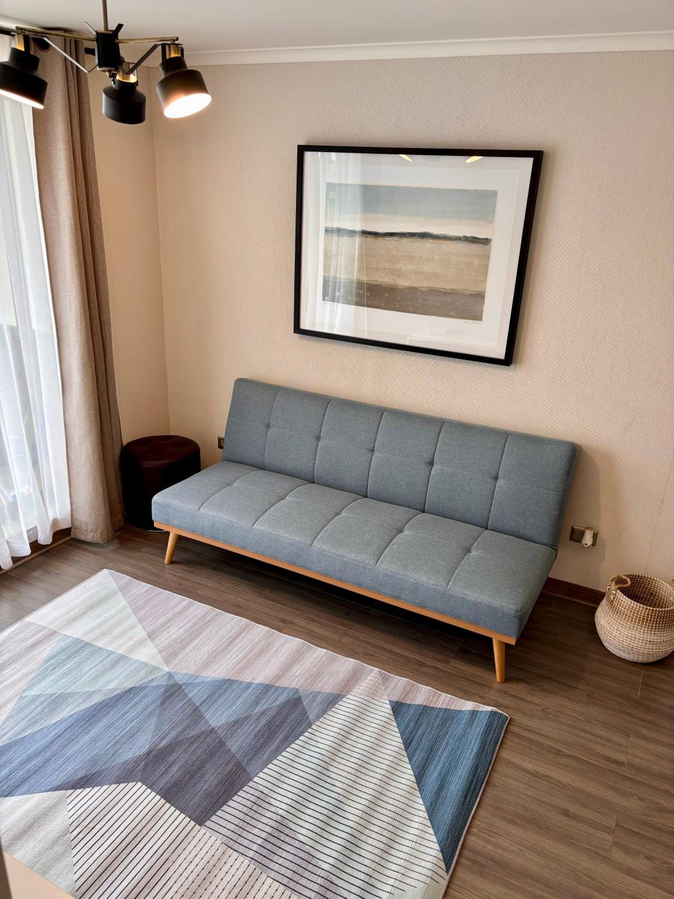 Moderno depa ideal para pareja con A-C y Parking