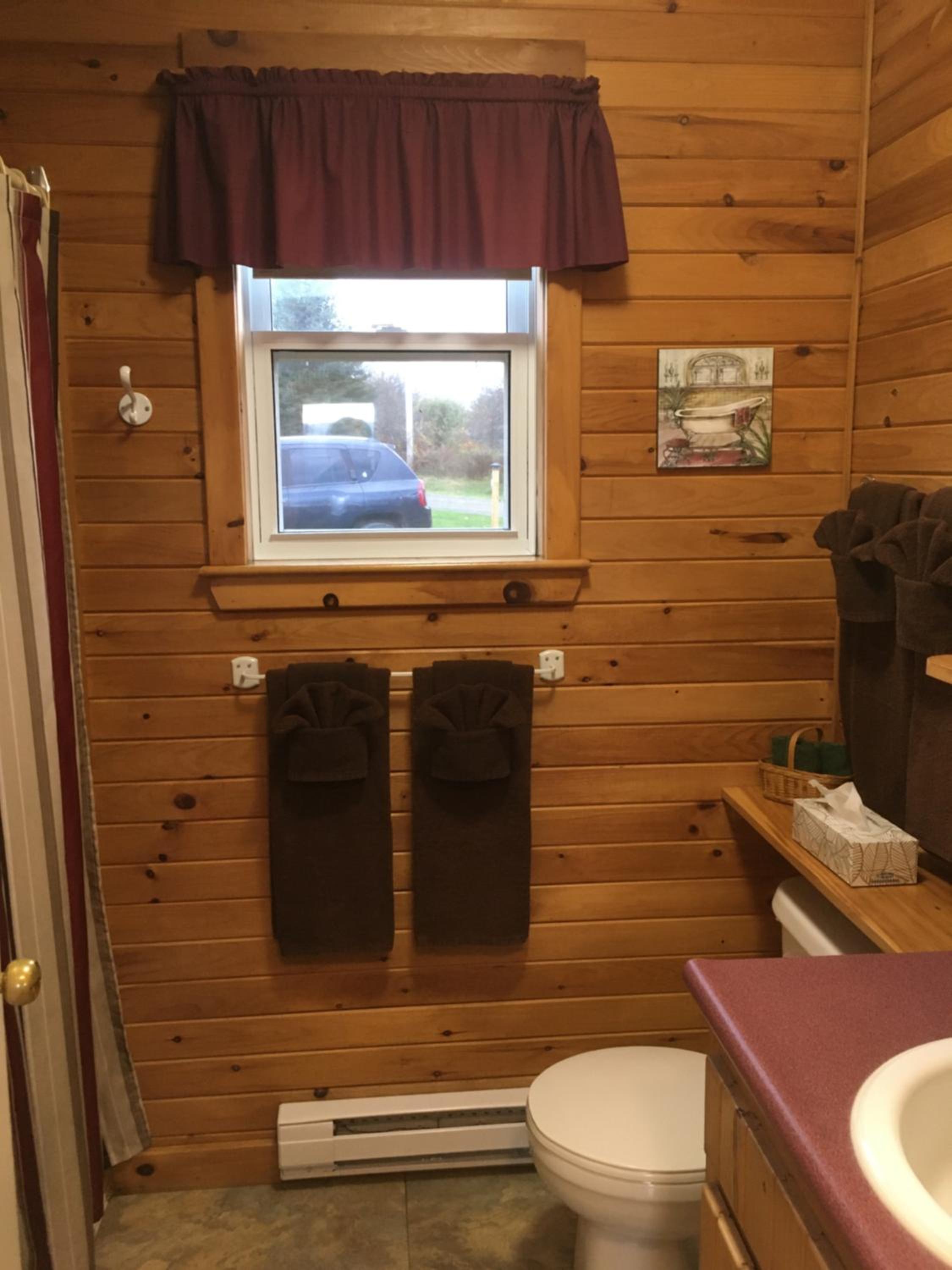 Upper Clements Cottages & RV Park