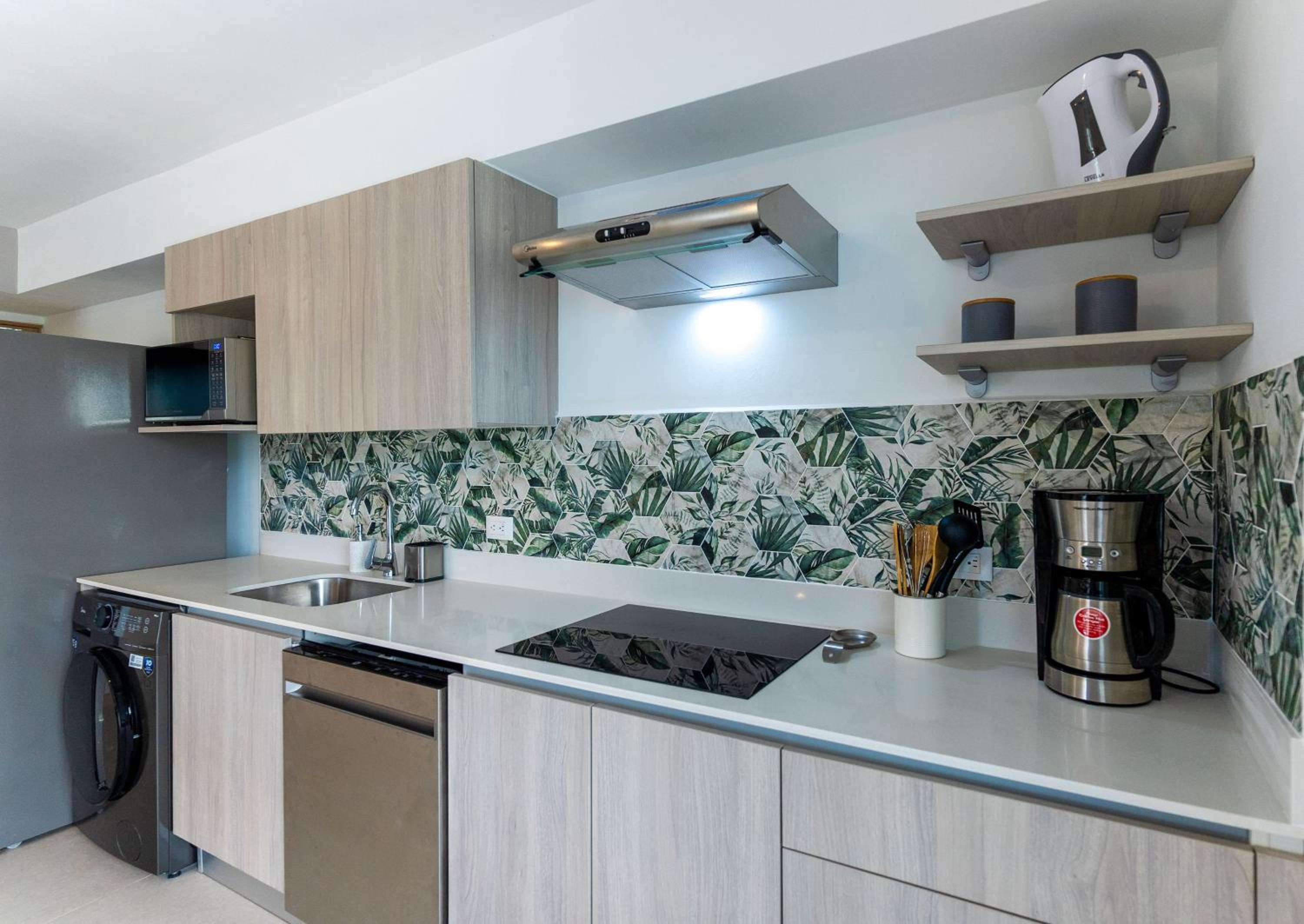 Casago 0303B, Modern Retreat in Jaco Acacia Loft Spacious Comfort Awaits