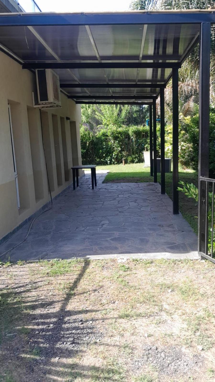Canning New Ecotownhouse with primate pool
