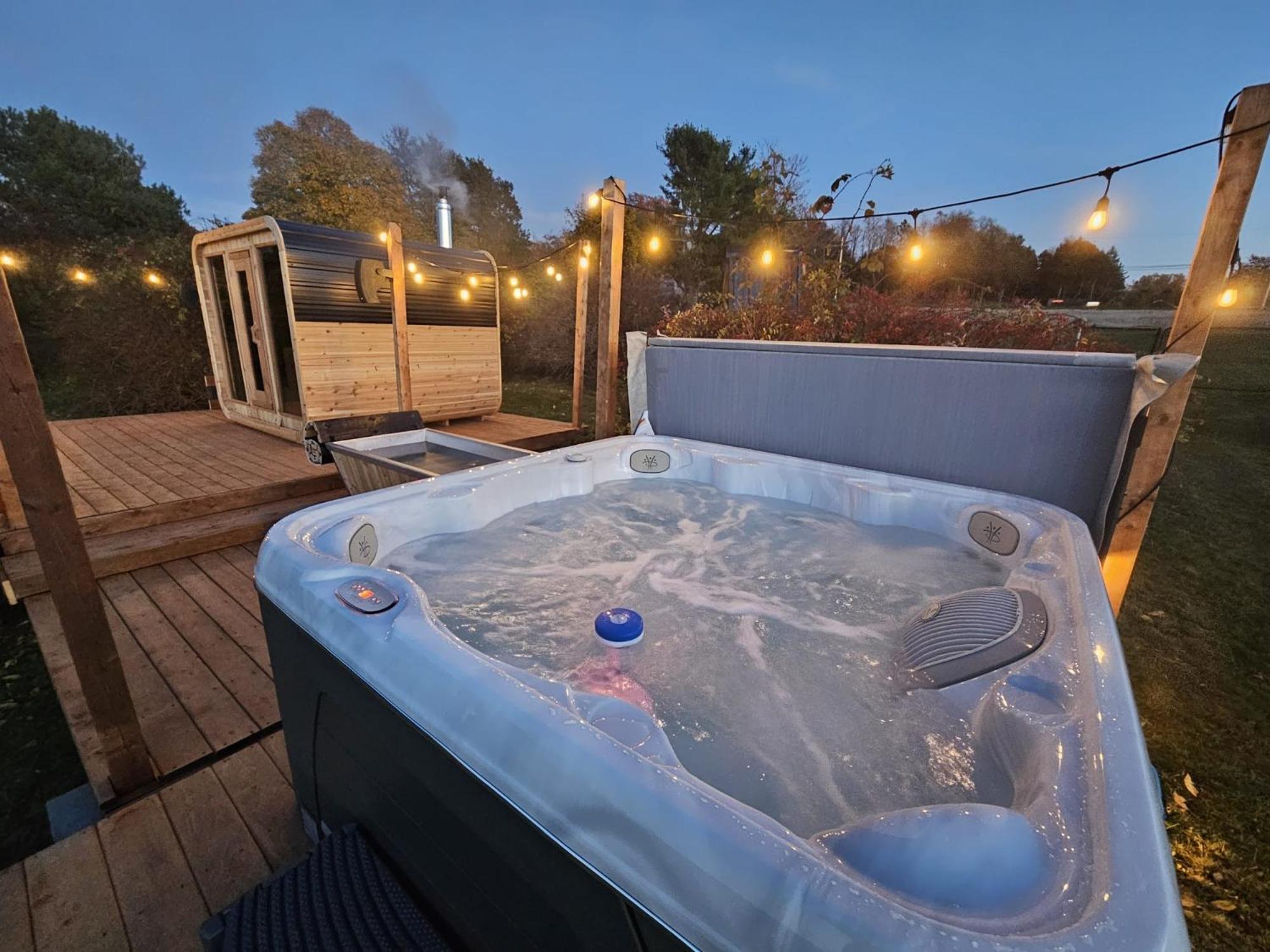 Upper Clements Cottages & RV Park