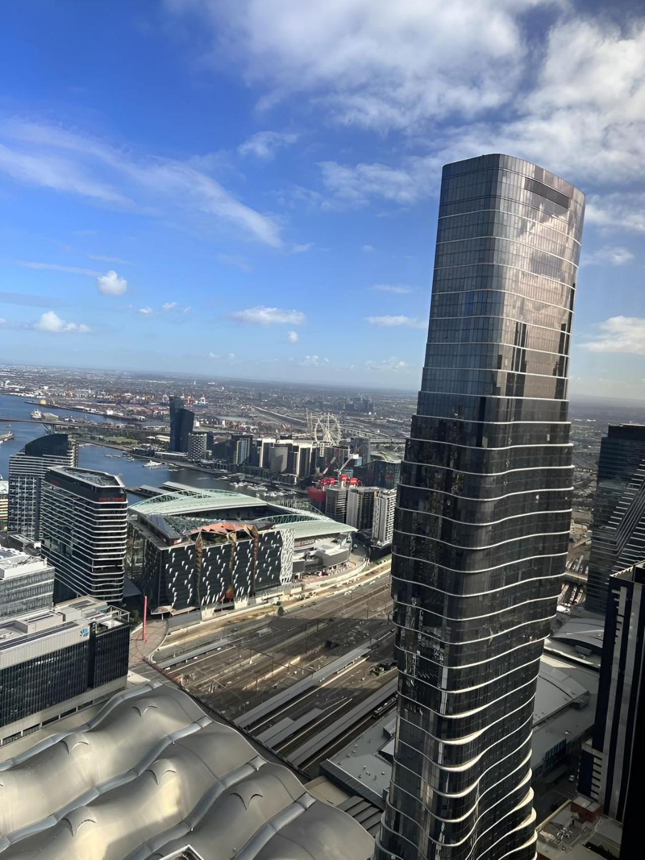 City Vibe Premium
