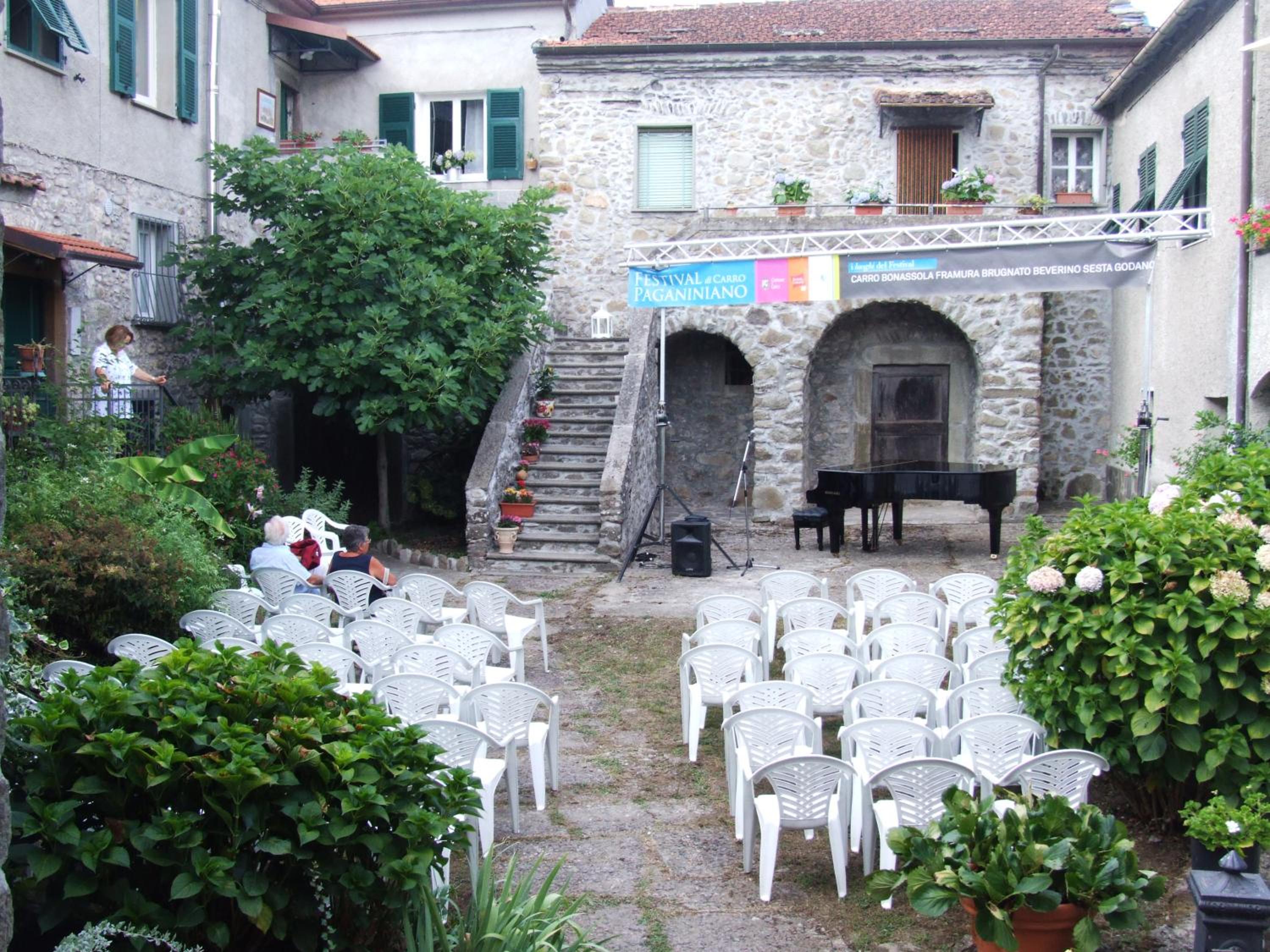 Photo 40