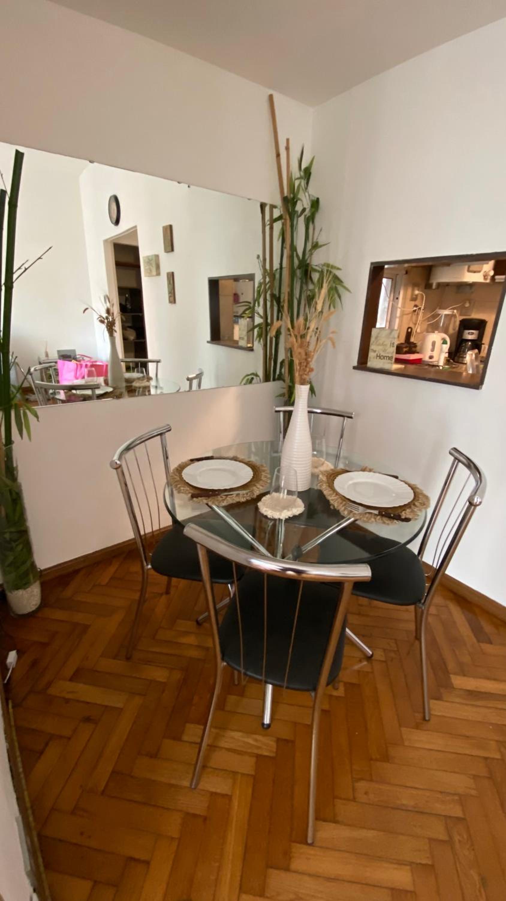 Corrientes apartment