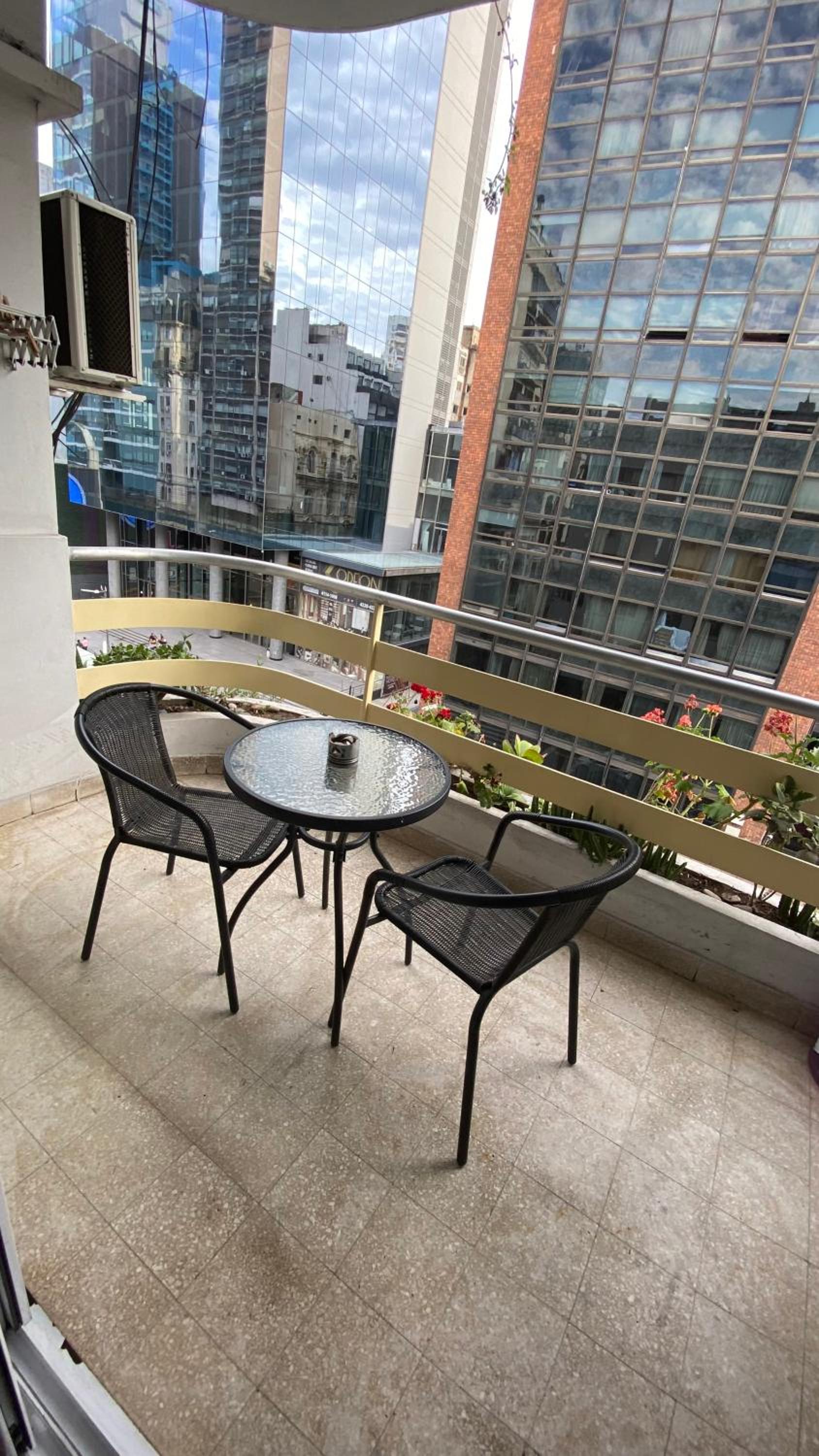 Corrientes apartment