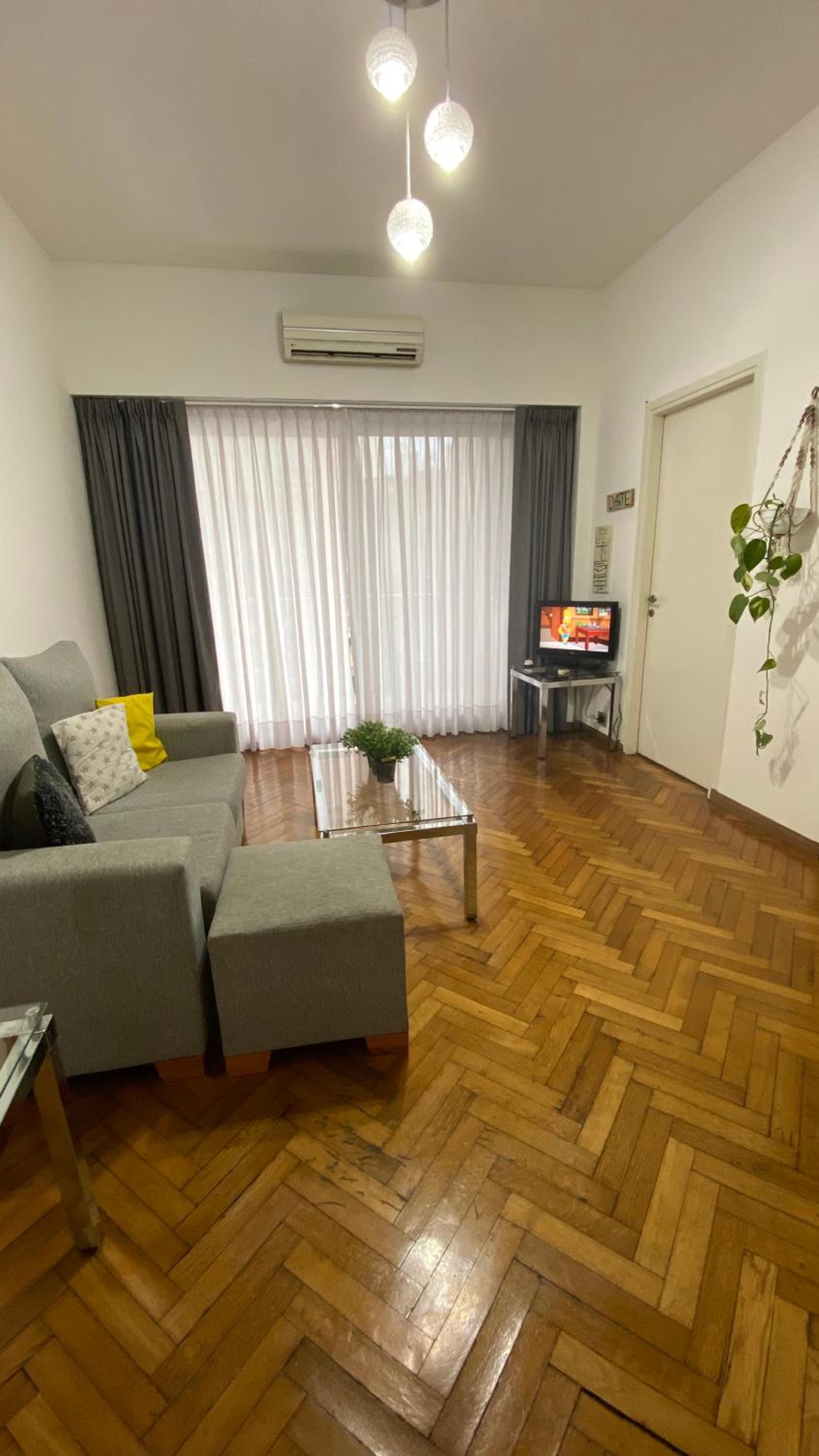Corrientes apartment