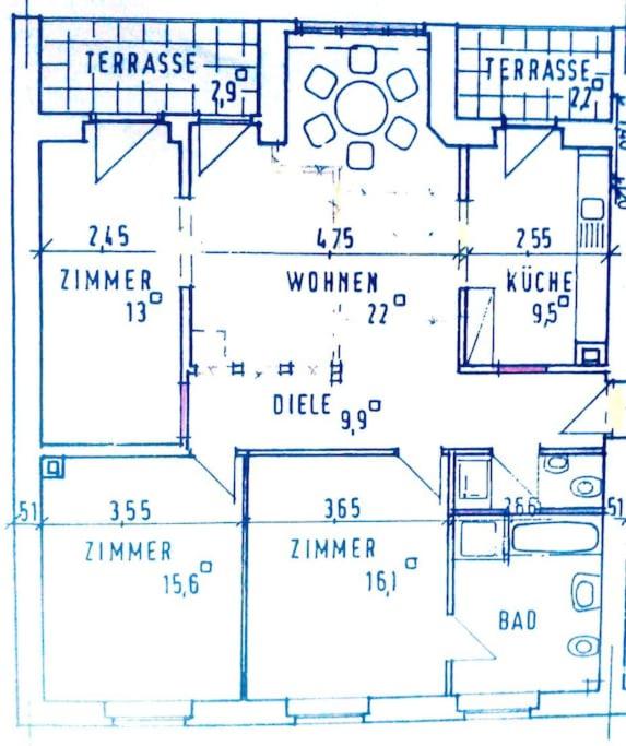 3 bedroom 2 bathroom Art Deco flat in Basel City