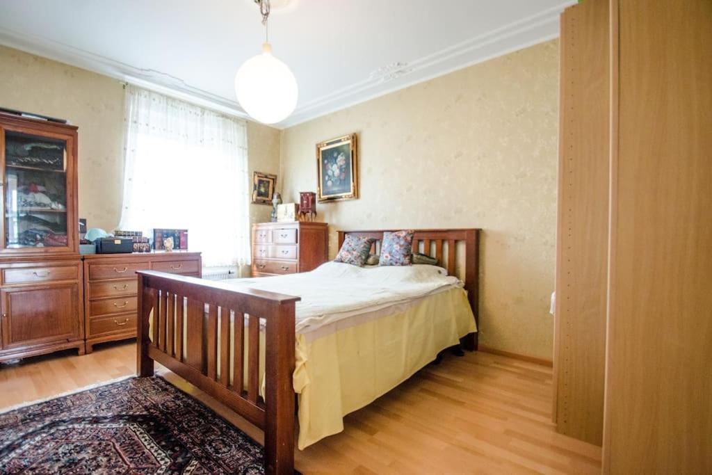 3 bedroom 2 bathroom Art Deco flat in Basel City