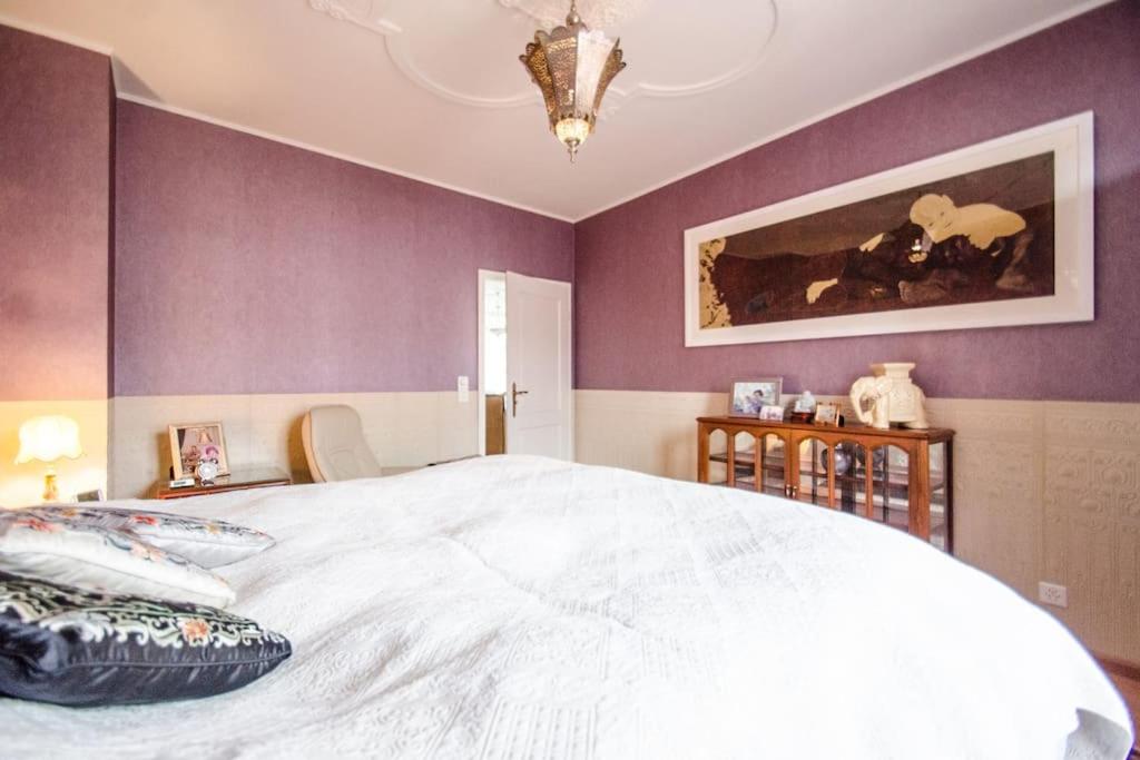 3 bedroom 2 bathroom Art Deco flat in Basel City