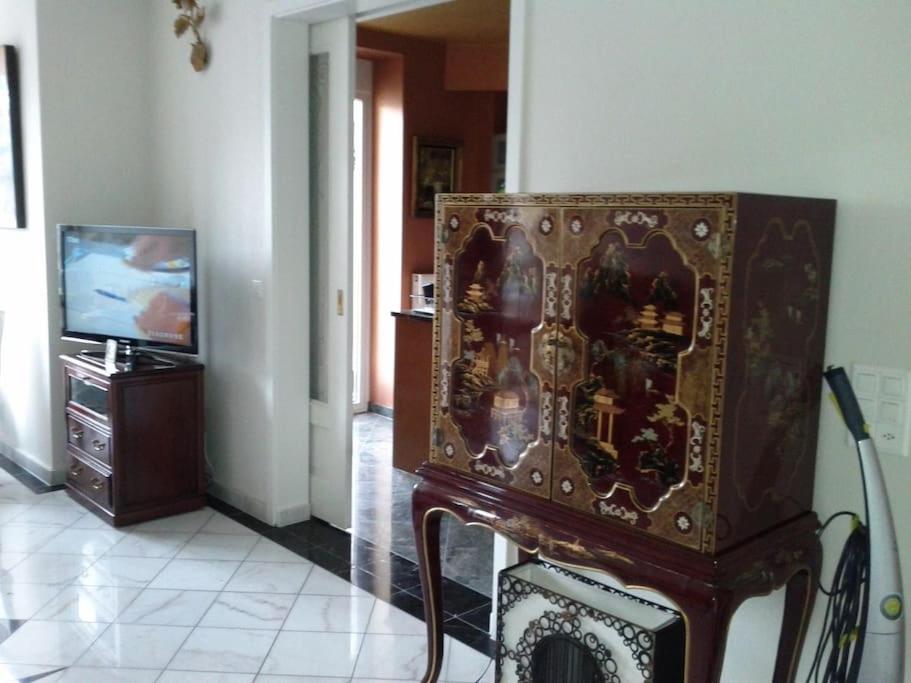 3 bedroom 2 bathroom Art Deco flat in Basel City