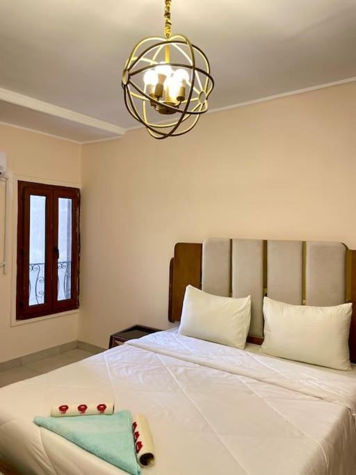 3BR Spacious Apt In Maadi Nile Corniche