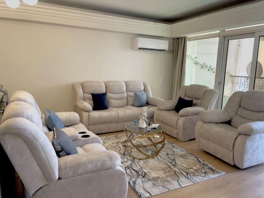 3BR Spacious Apt In Maadi Nile Corniche