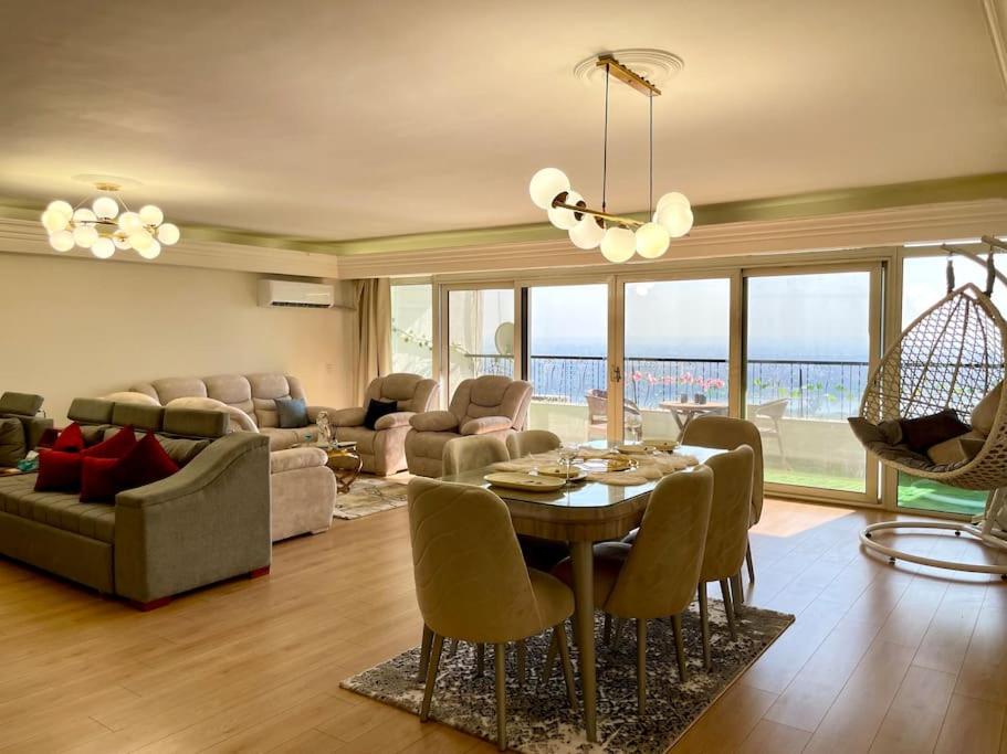 3BR Spacious Apt In Maadi Nile Corniche