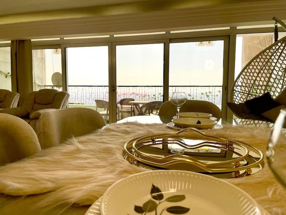 3BR Spacious Apt In Maadi Nile Corniche