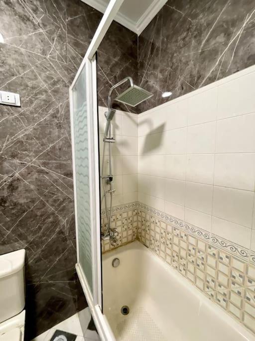 3BR Spacious Apt In Maadi Nile Corniche
