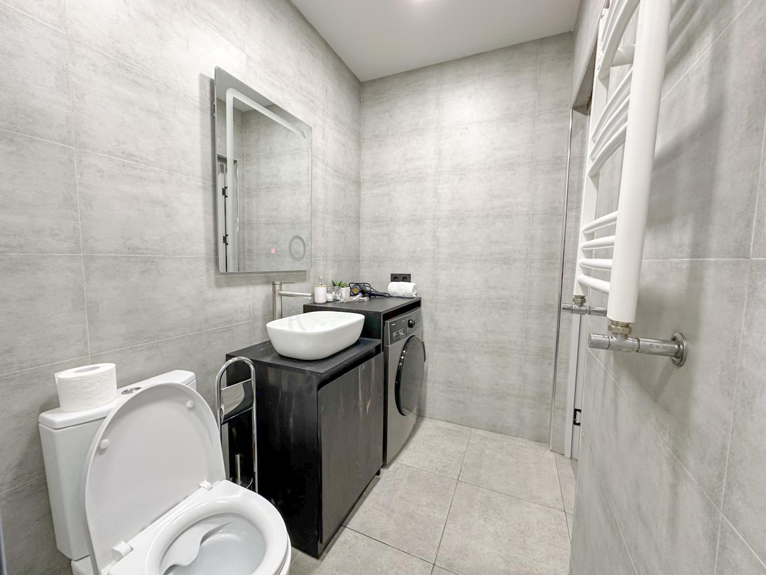 Three-room quiet corner