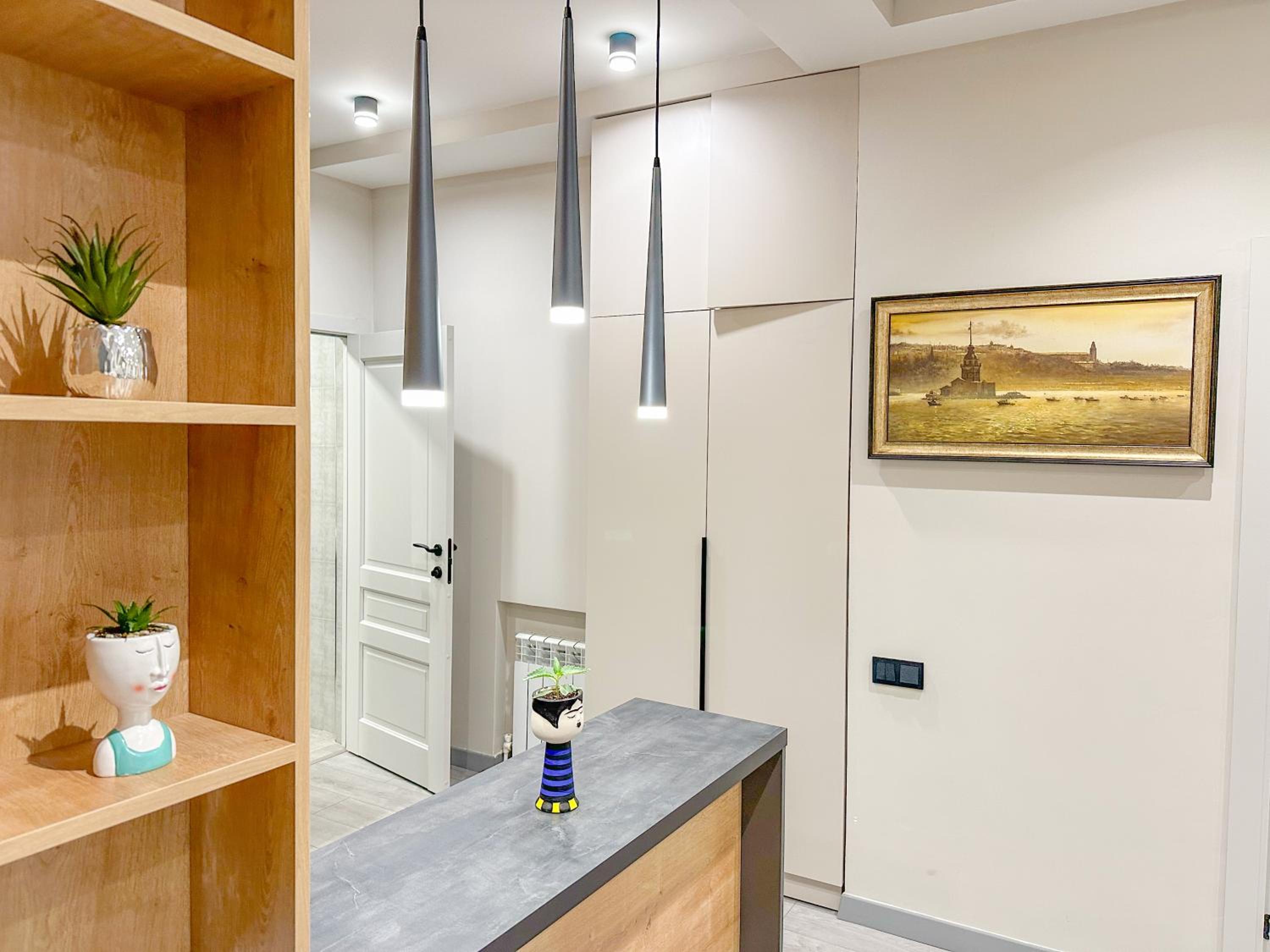Three-room quiet corner