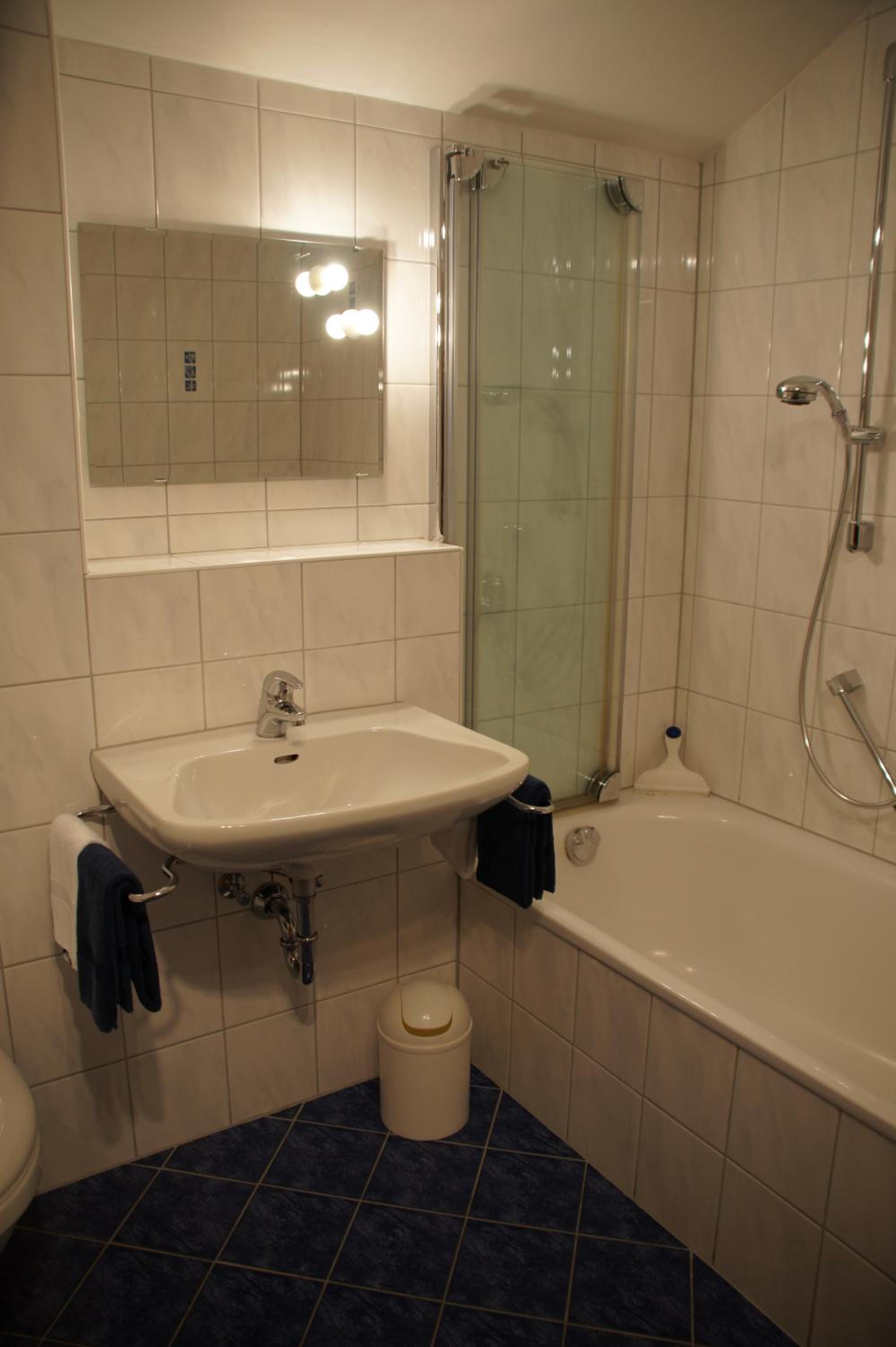 Photo 36