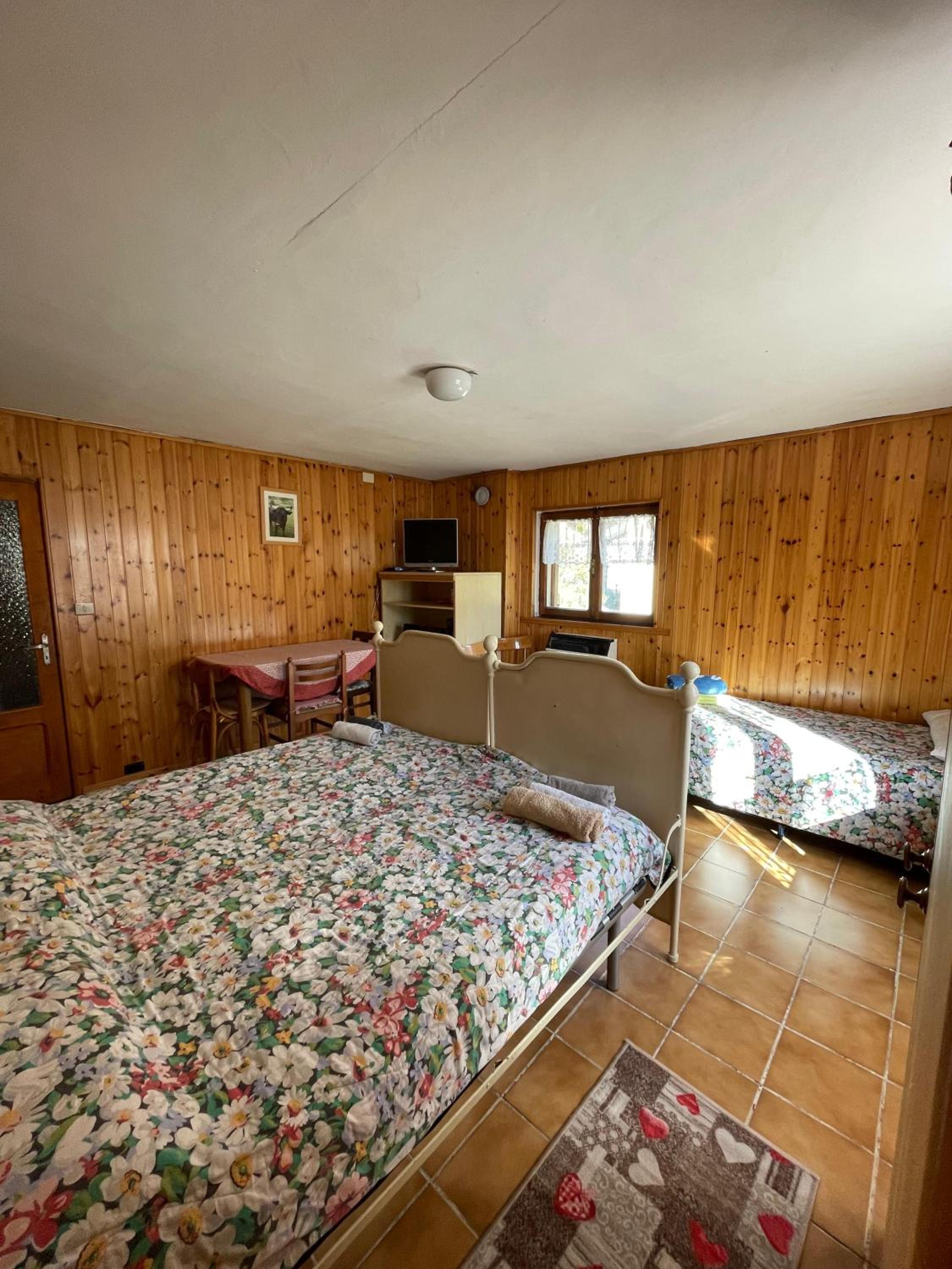 PM 10 Via Don Aldo Hosquet Guest House view 3