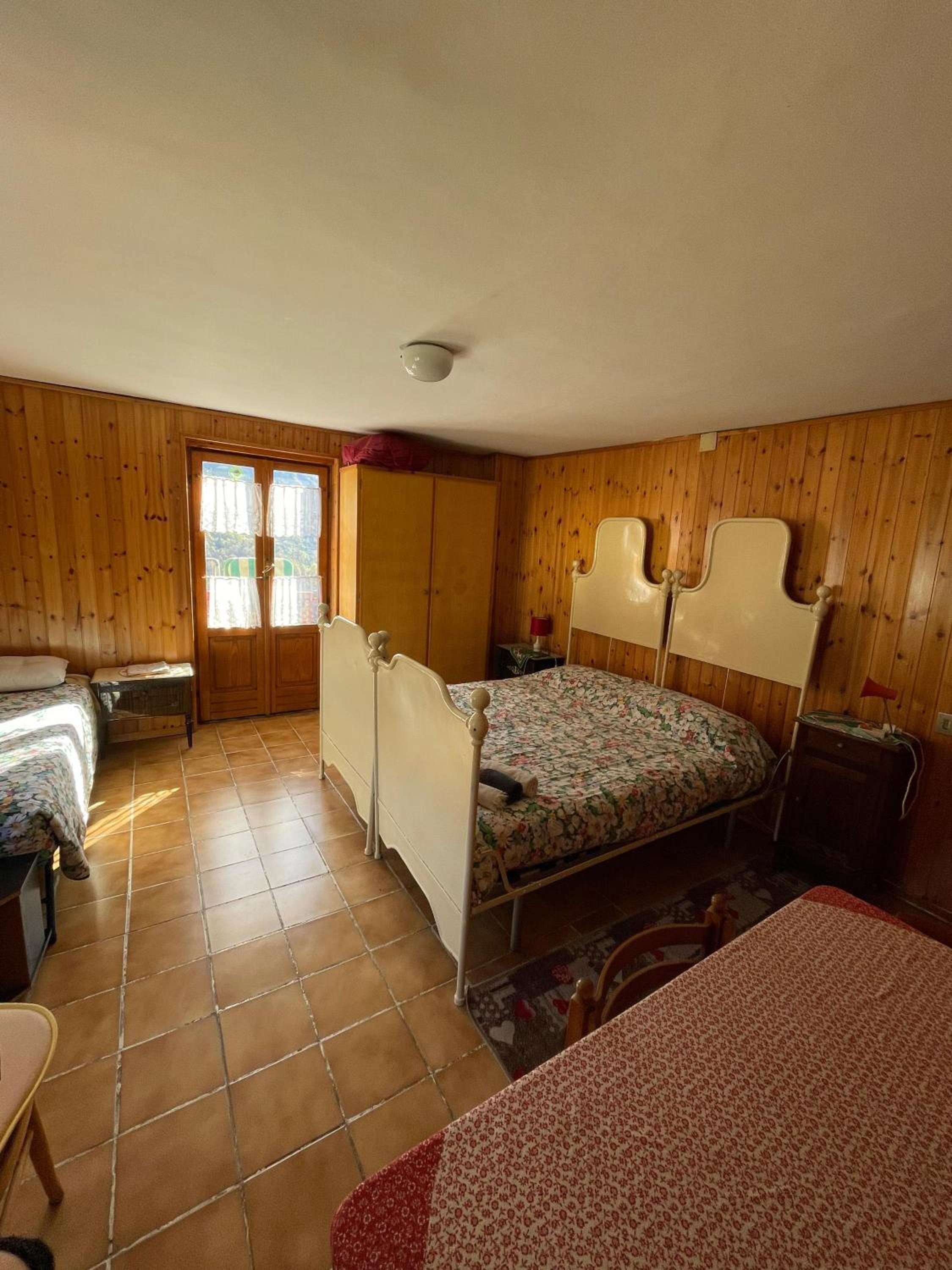 PM 10 Via Don Aldo Hosquet Guest House view 5