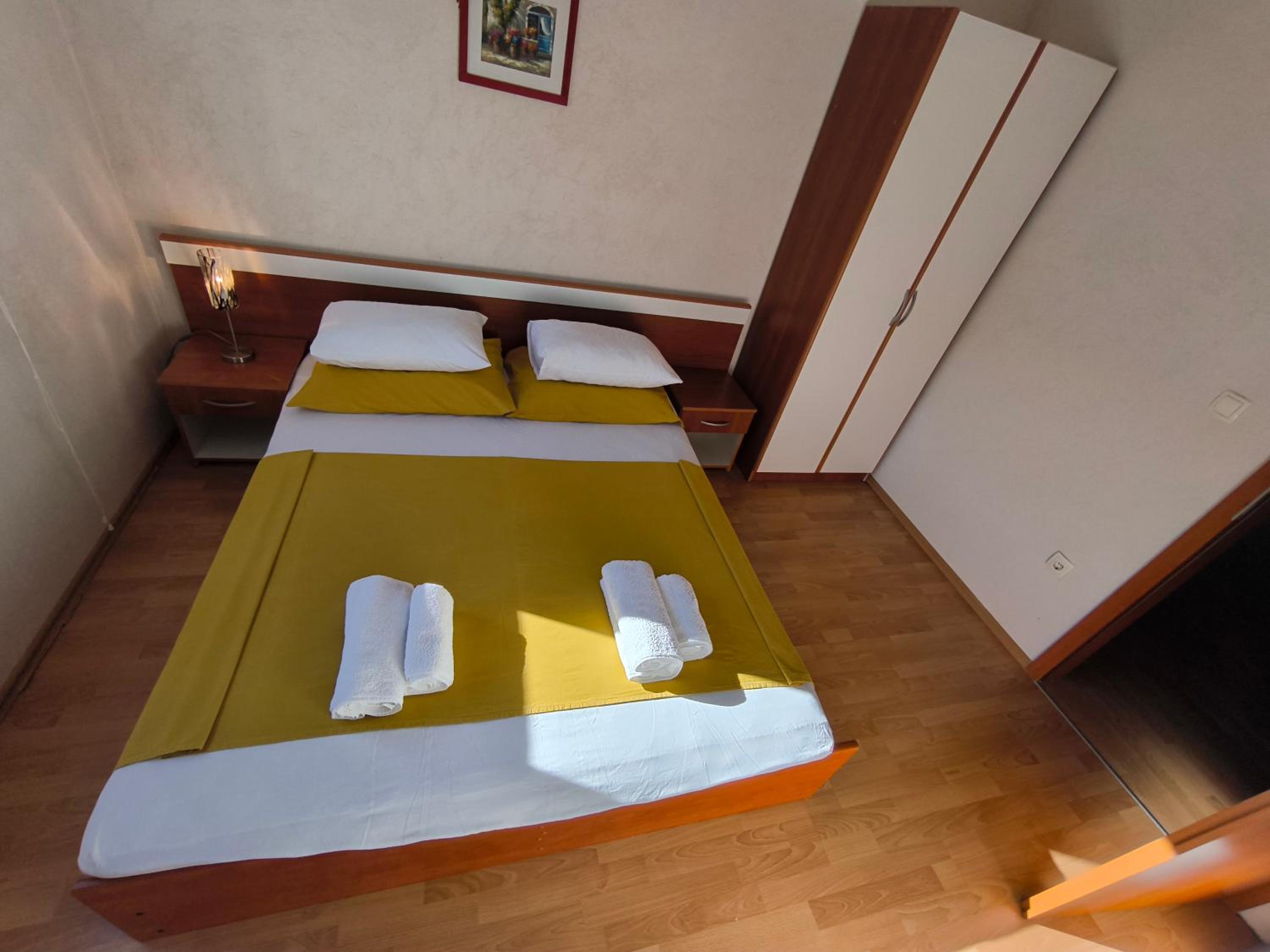 Astramaris Apartments