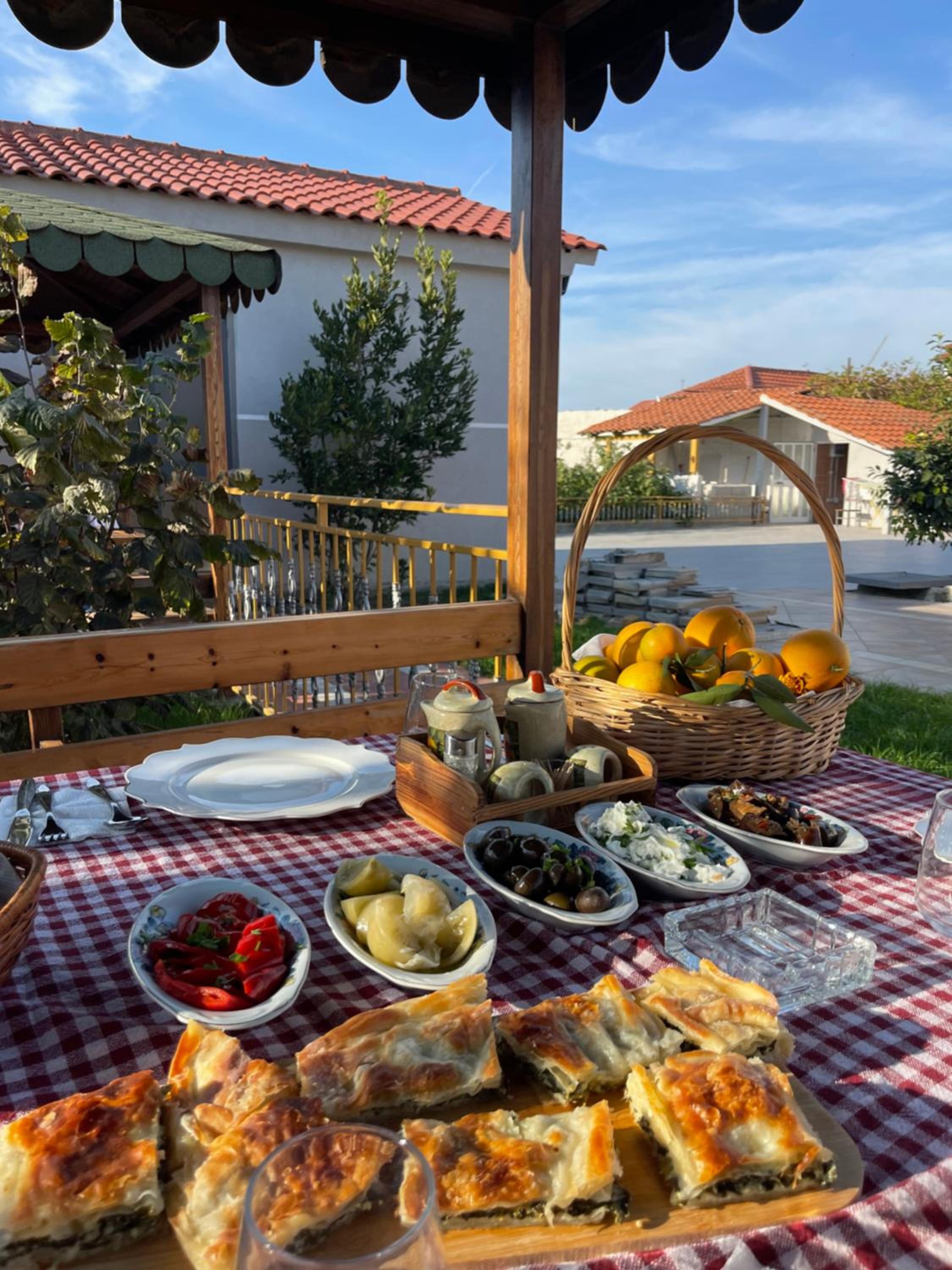 Restaurant Bujtina Portokallja